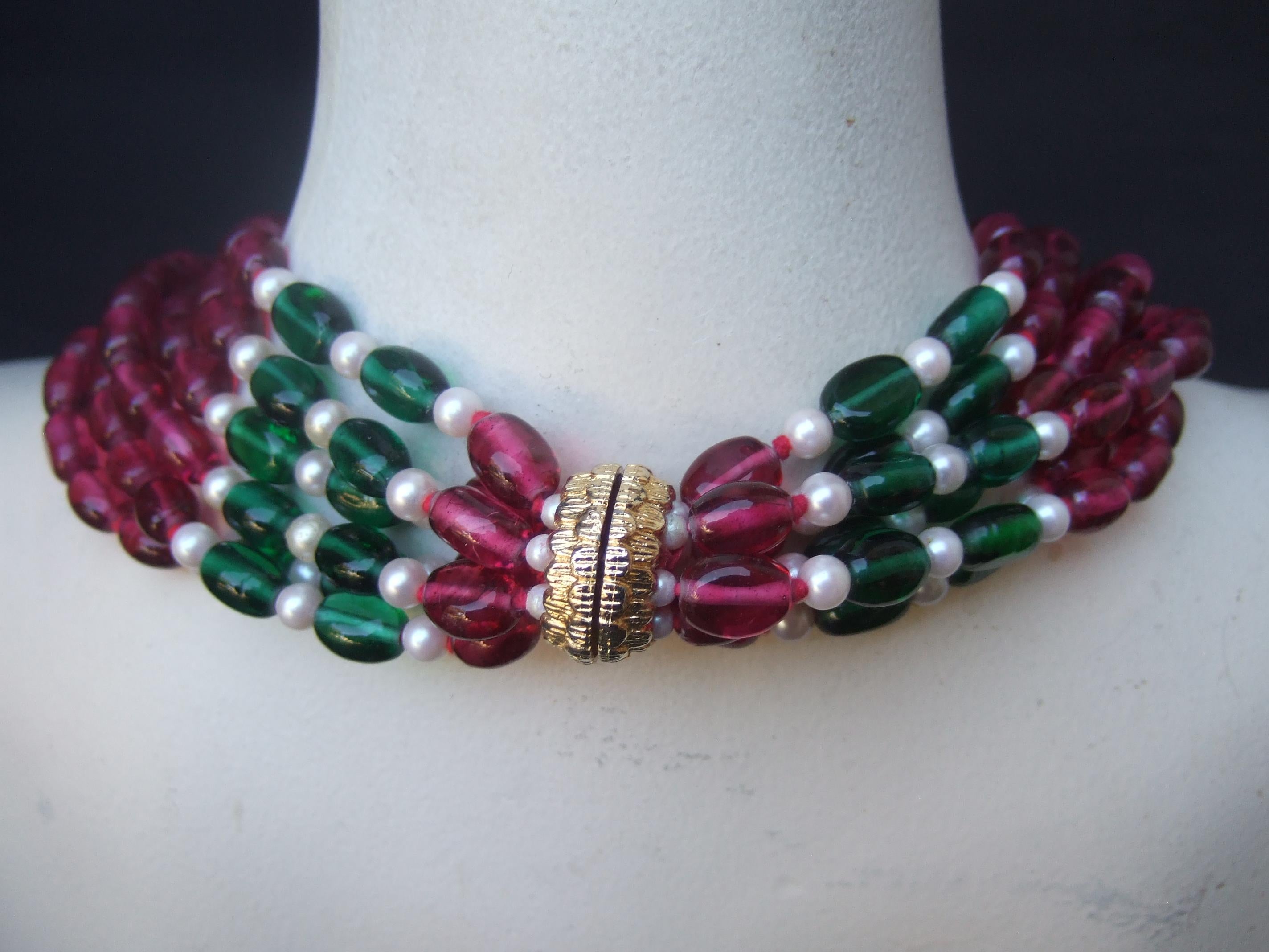 Opulenta collana a più fili con perline di vetro, anni '80, C.C. in vendita 8