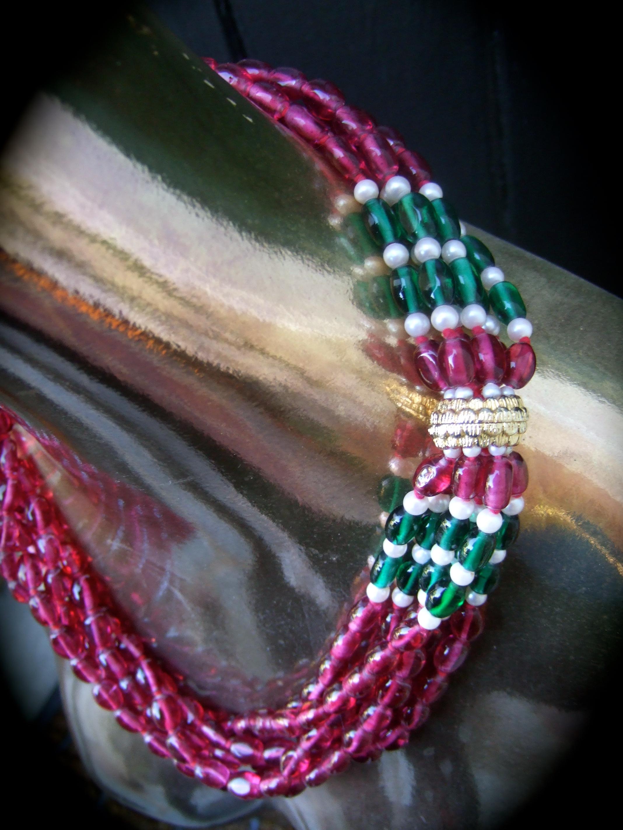 Opulenta collana a più fili con perline di vetro, anni '80, C.C. in vendita 9