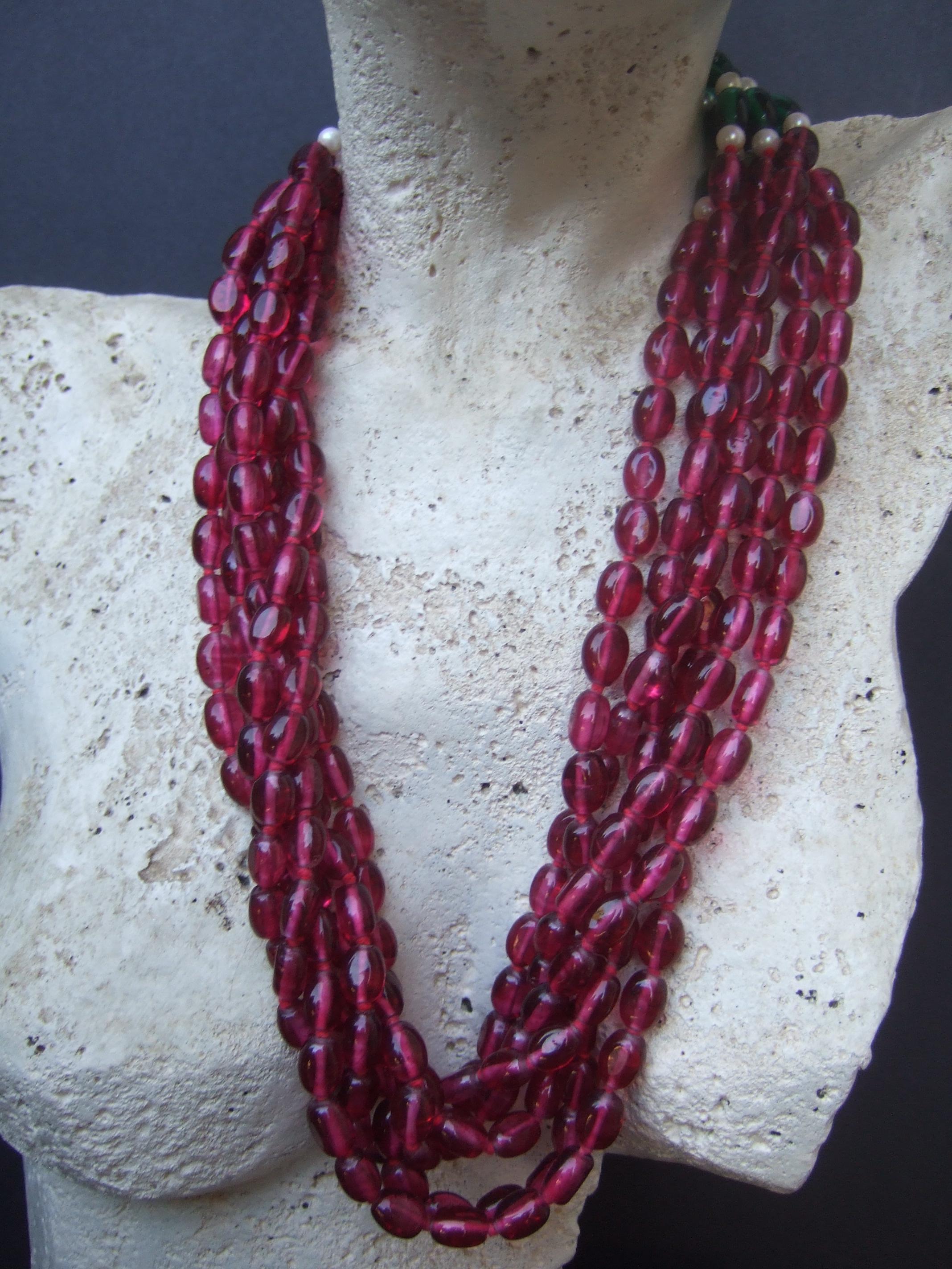 Opulenta collana a più fili con perline di vetro, anni '80, C.C. in vendita 14