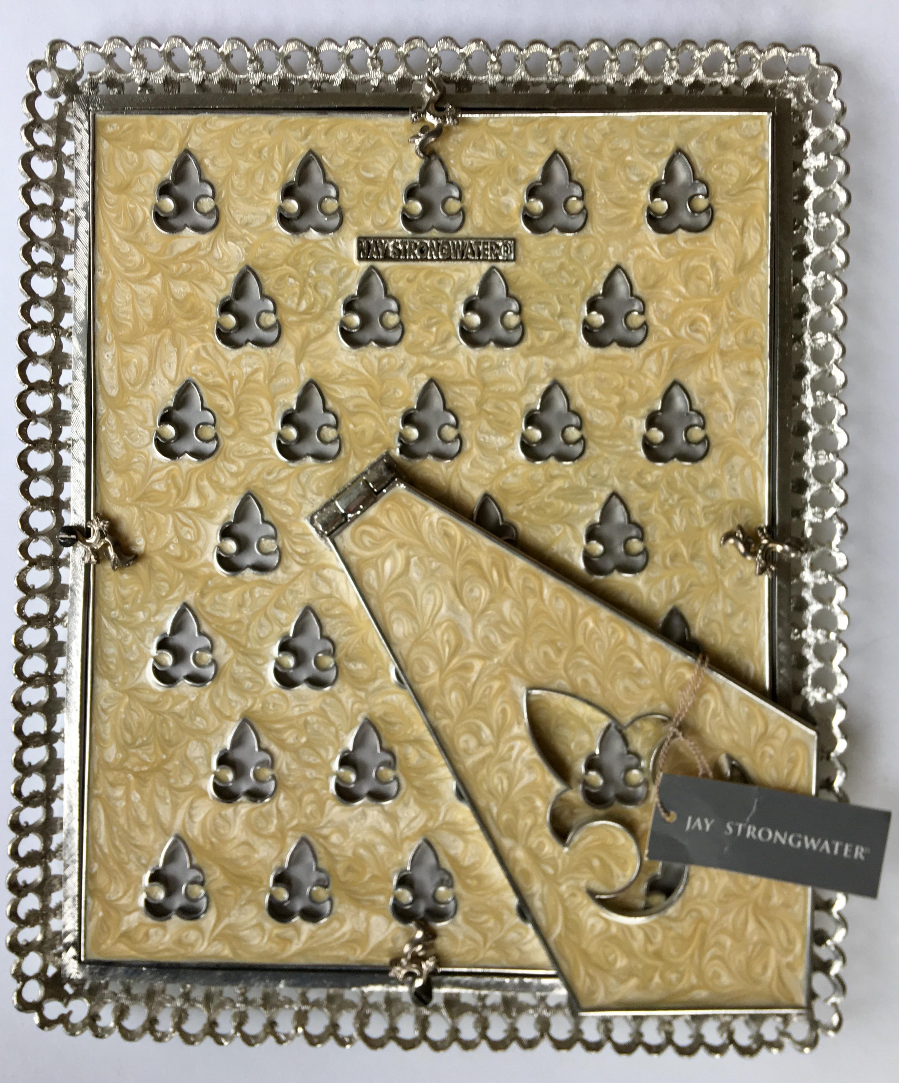 Opulent Jay Strongwater Juwelen-Emaille-Hochzeits- Keepsake-Bilderrahmen (Metall) im Angebot