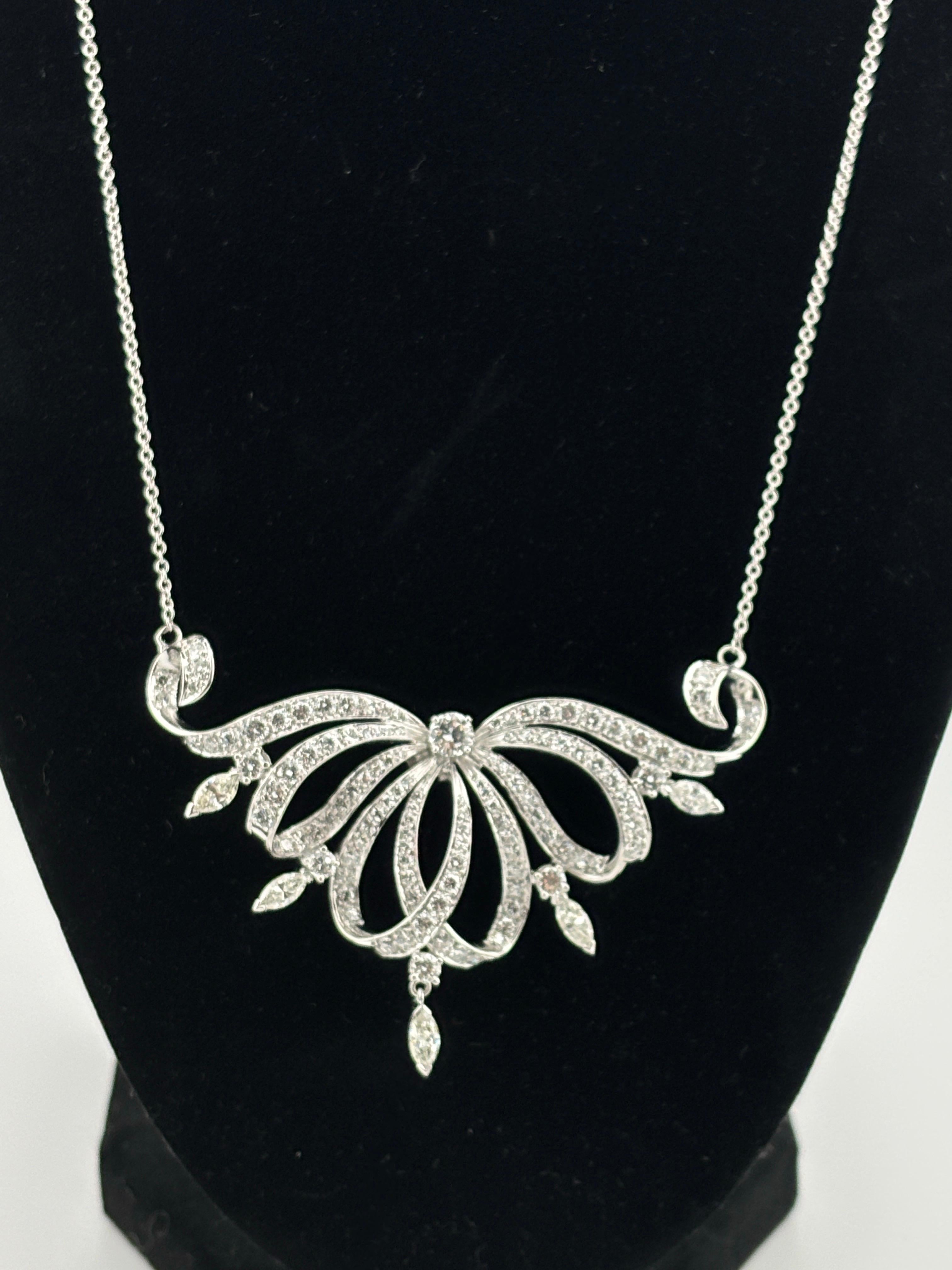 Opulenta collana di platino e diamanti naturali in vendita 7