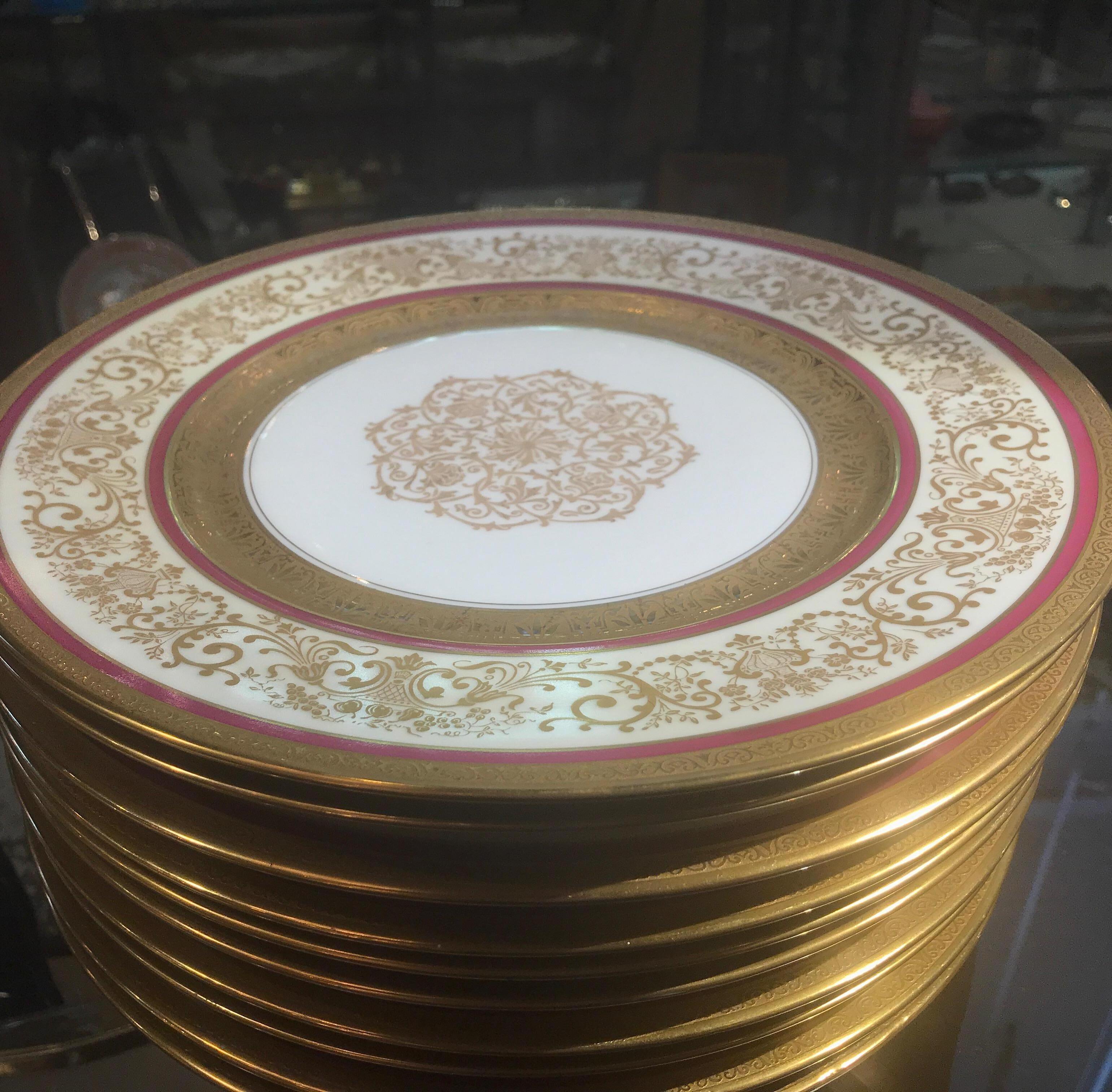 Czech Opulent Set of 12 Gold Encrusted Service Dinner Plates 11 Inches Diameter For Sale