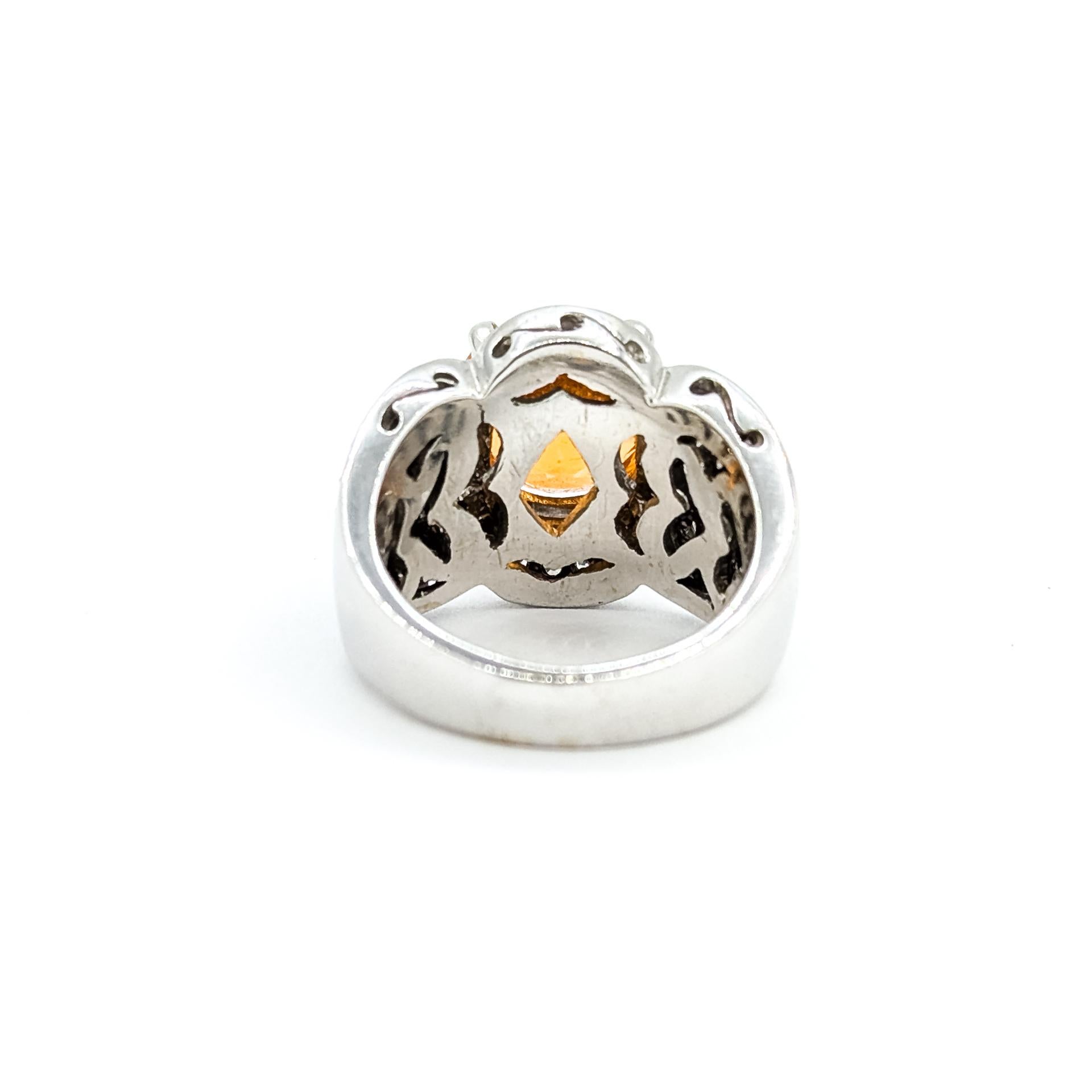 Opulente bague en grenat spessarite et diamant en 18k en vente 4