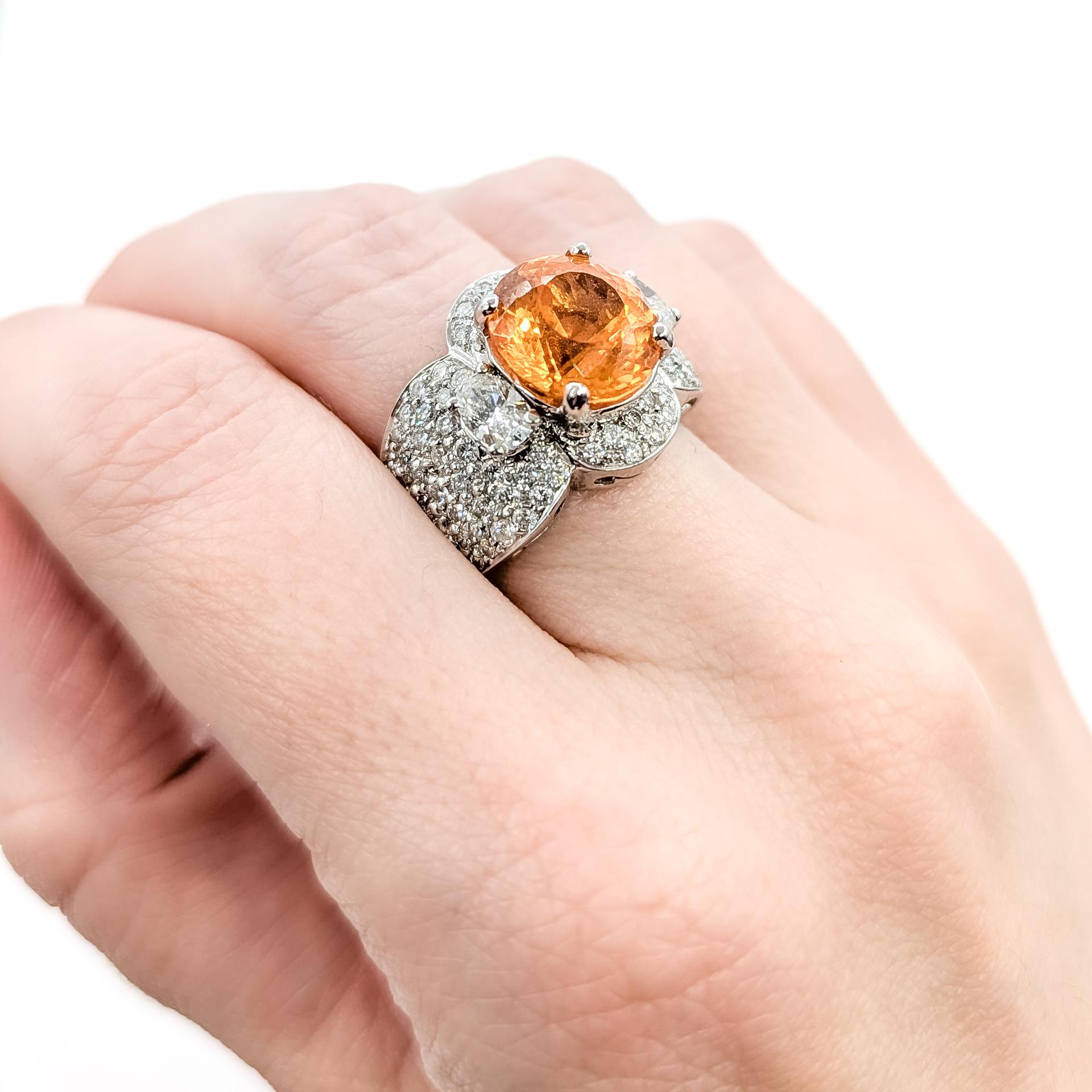 Opulente bague en grenat spessarite et diamant en 18k Excellent état - En vente à Bloomington, MN