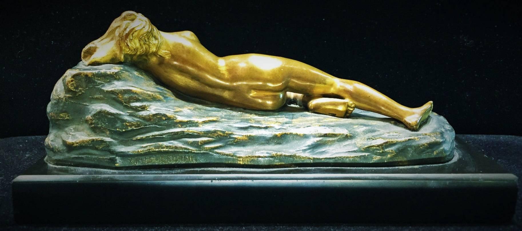 Opus-Cellini, Skulpturaler Briefbeschwerer aus Bronze und Marmor im Art déco-Stil, ca. 1930 im Zustand „Gut“ im Angebot in New York, NY
