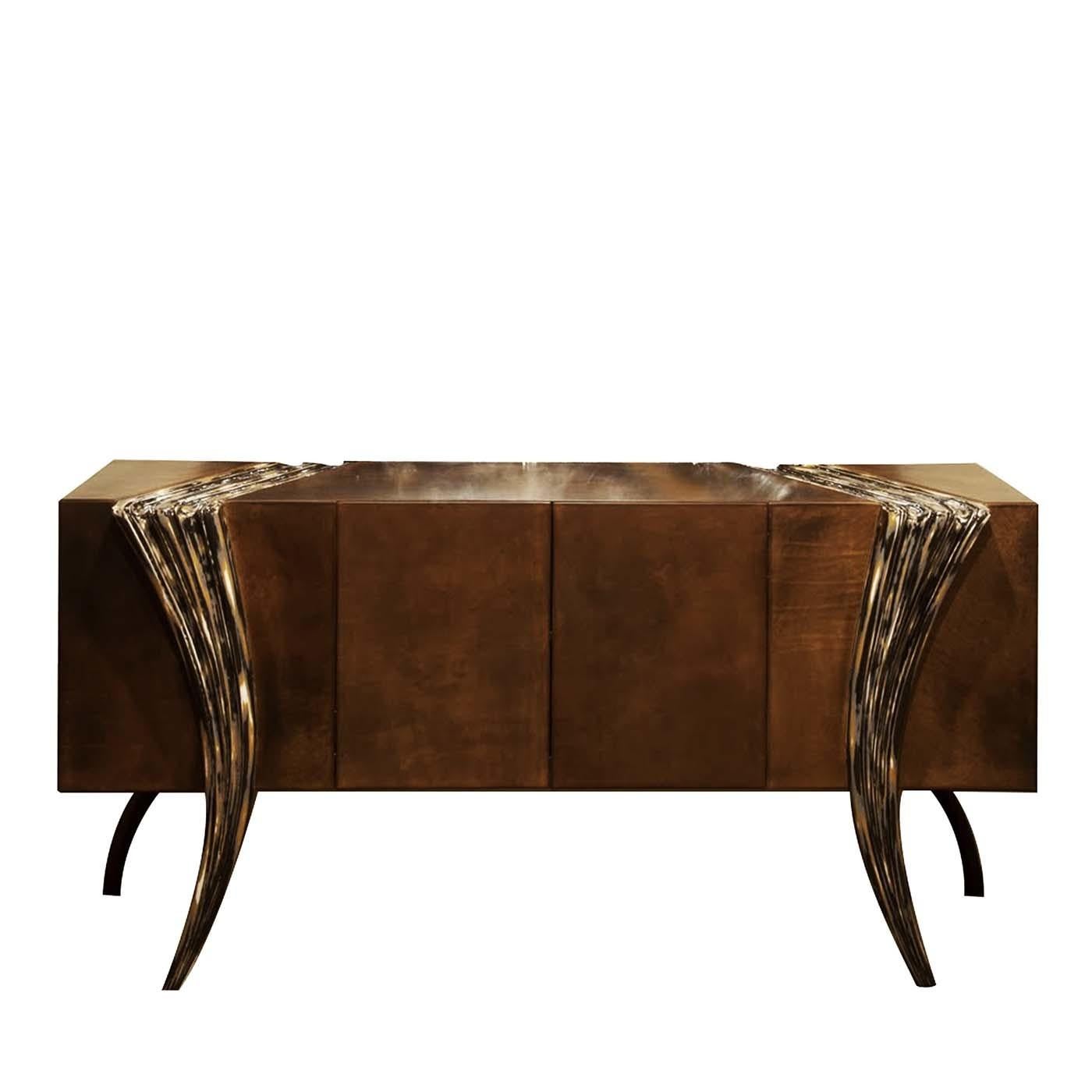 This stunning and versatile sideboard will be a superb addition to an eclectic home, where it will provide a living room, dining room or even entrance with ample storage space, while also imbuing a unique sense of movement that will not go