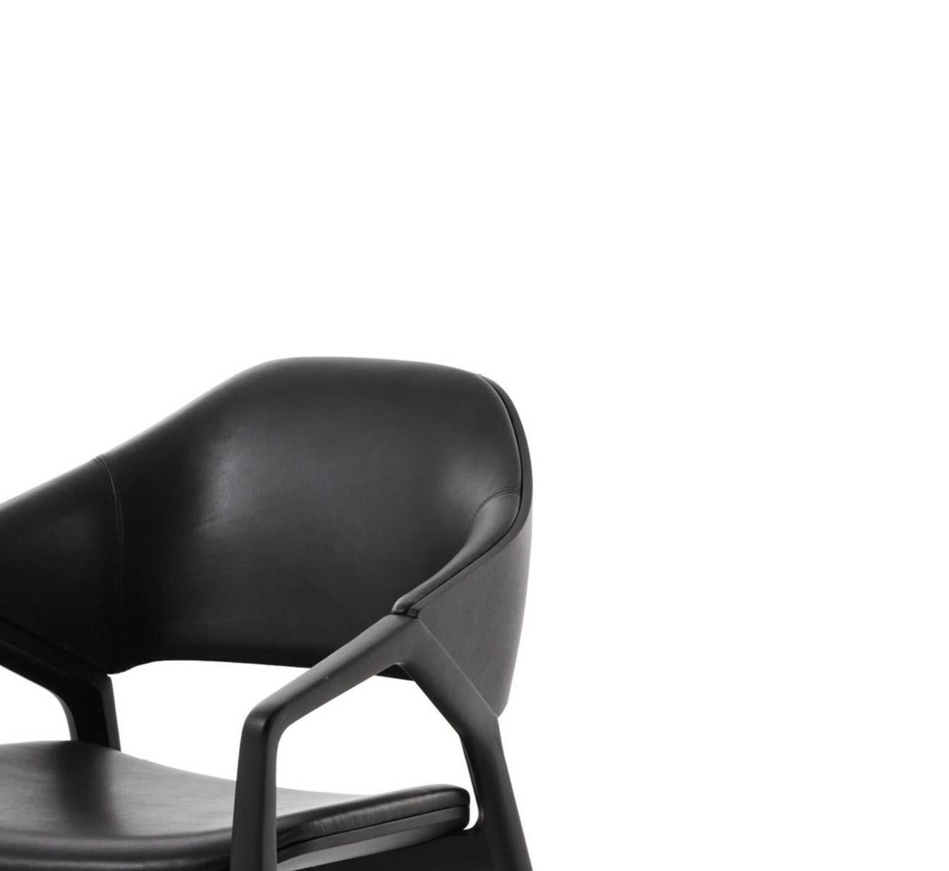 Ora Ito, Frassino Tinto Nero Ico Stuhl für Cassina (Holz) im Angebot