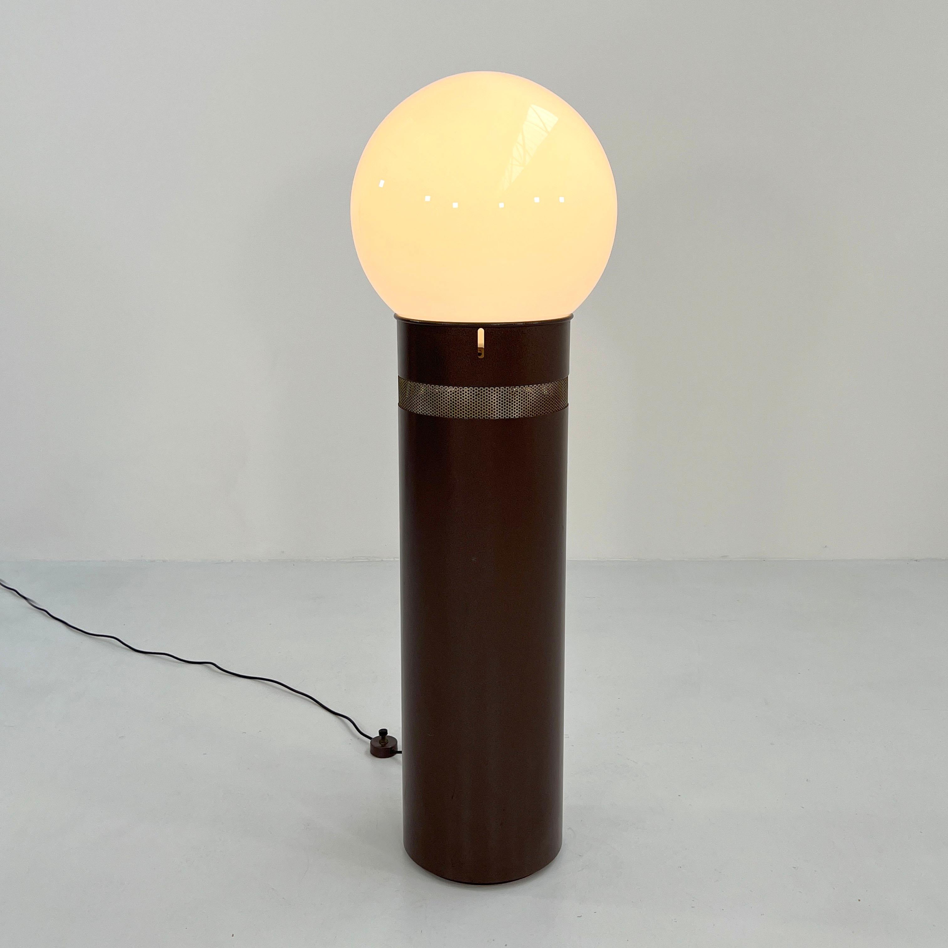 Oracolo Floor Lamp by Gae Aulenti for Artemide, 1970s In Good Condition In Ixelles, Bruxelles