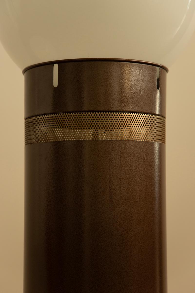 Oracolo Floor Lamp In Excellent Condition For Sale In London, GB
