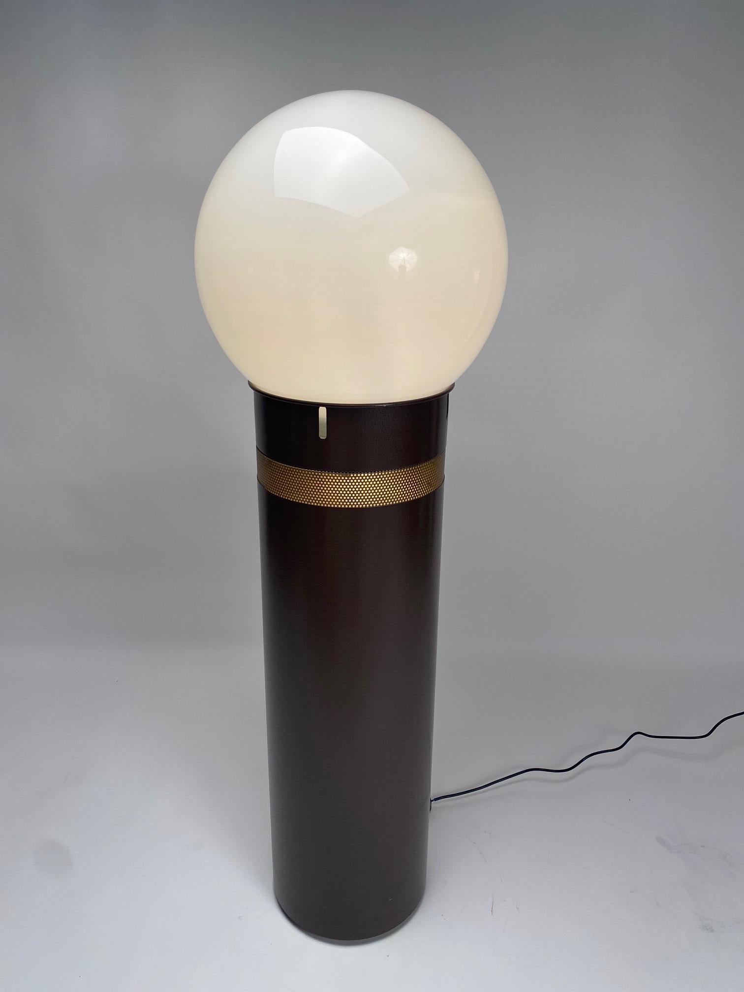 Oracolo Floor Lamps, Gae Aulenti for Artemide, Italy, 1969 For Sale 2