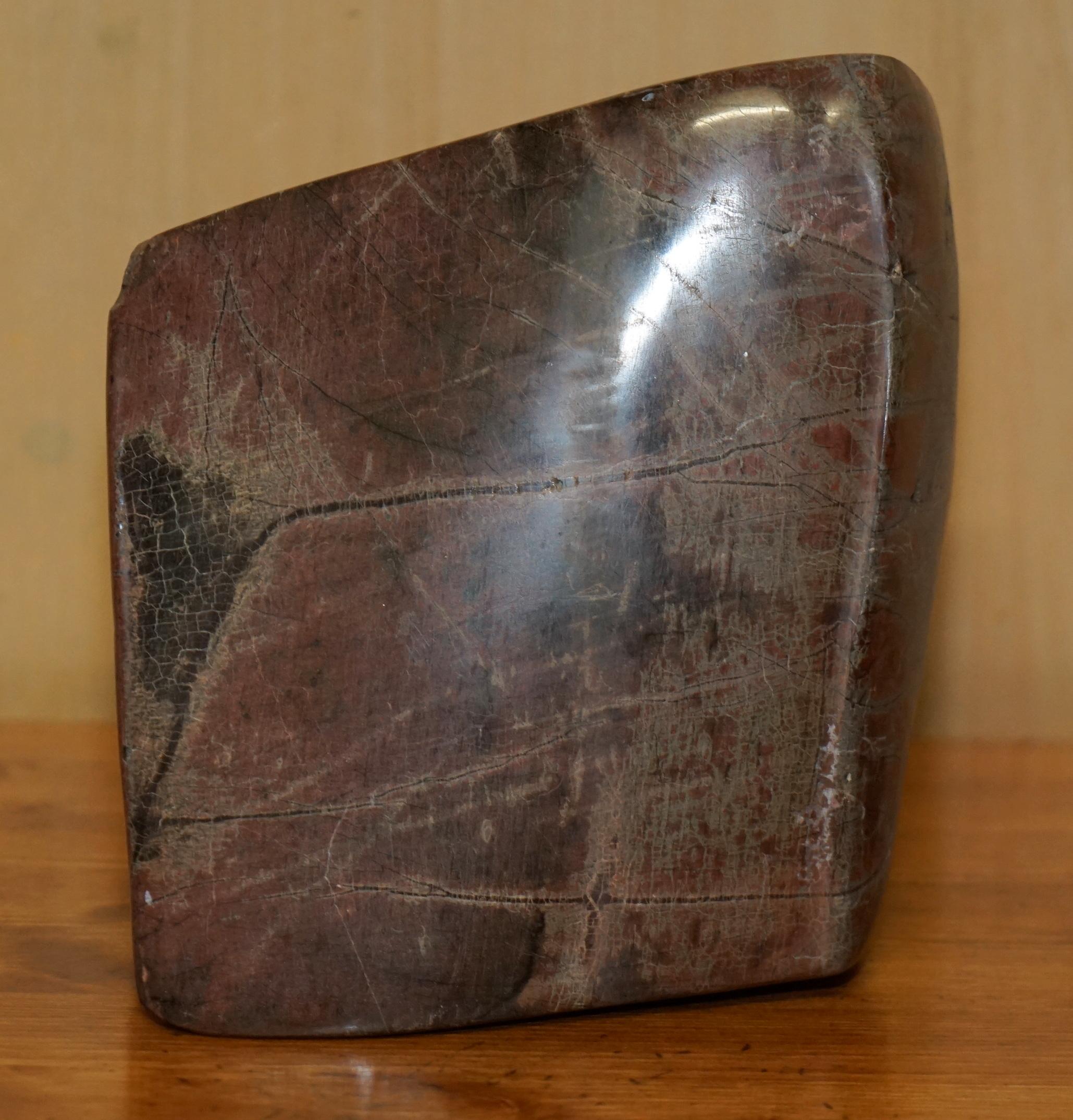 LIBRO ANTIGUO DE BIBLIOTECA TALLADO EN ROCA PARTE DE UN GRAN SUiTE Piedra en venta