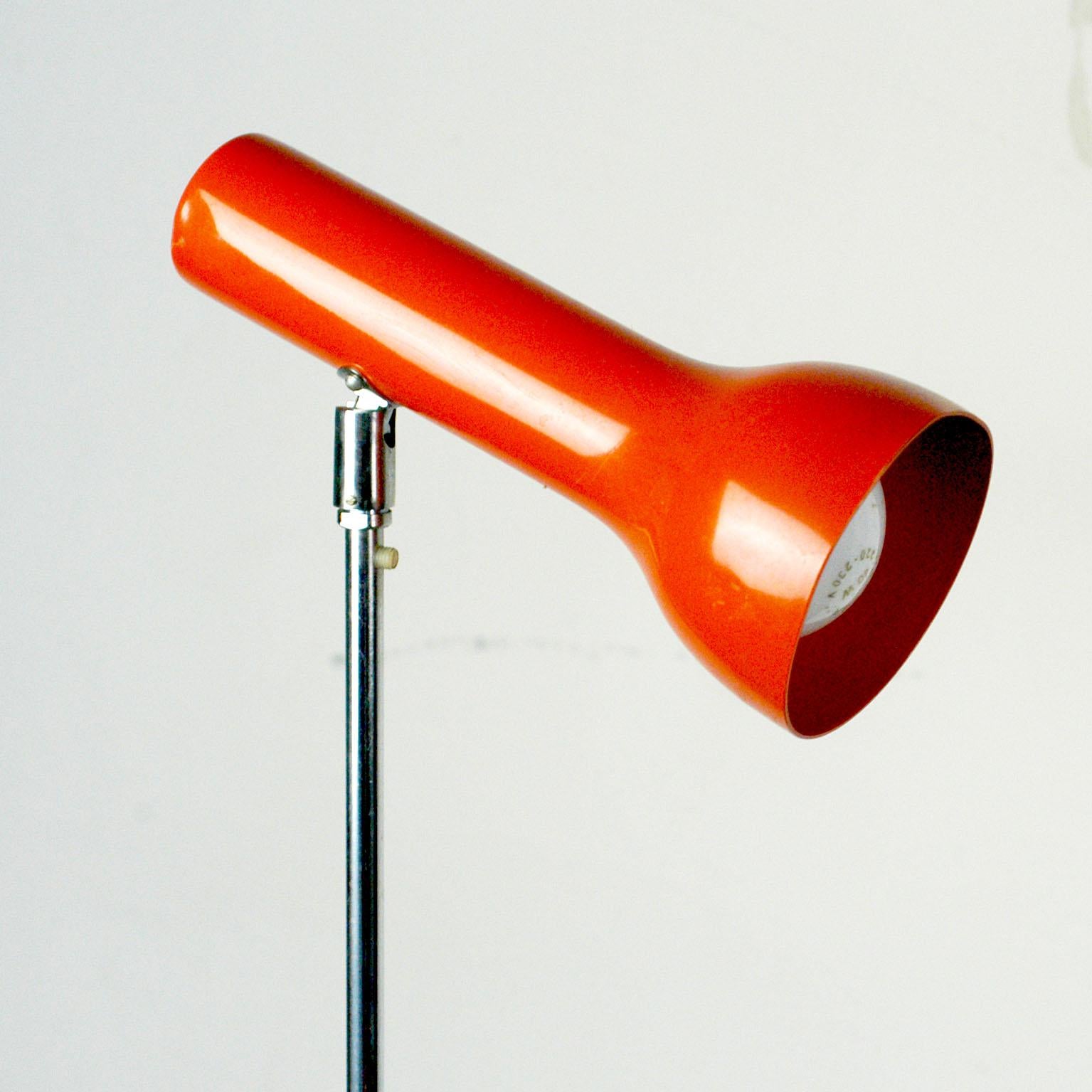 Orange 1960s Chrome Spot Stehleuchte von LAD Team für Swiss Lamps International (Moderne)