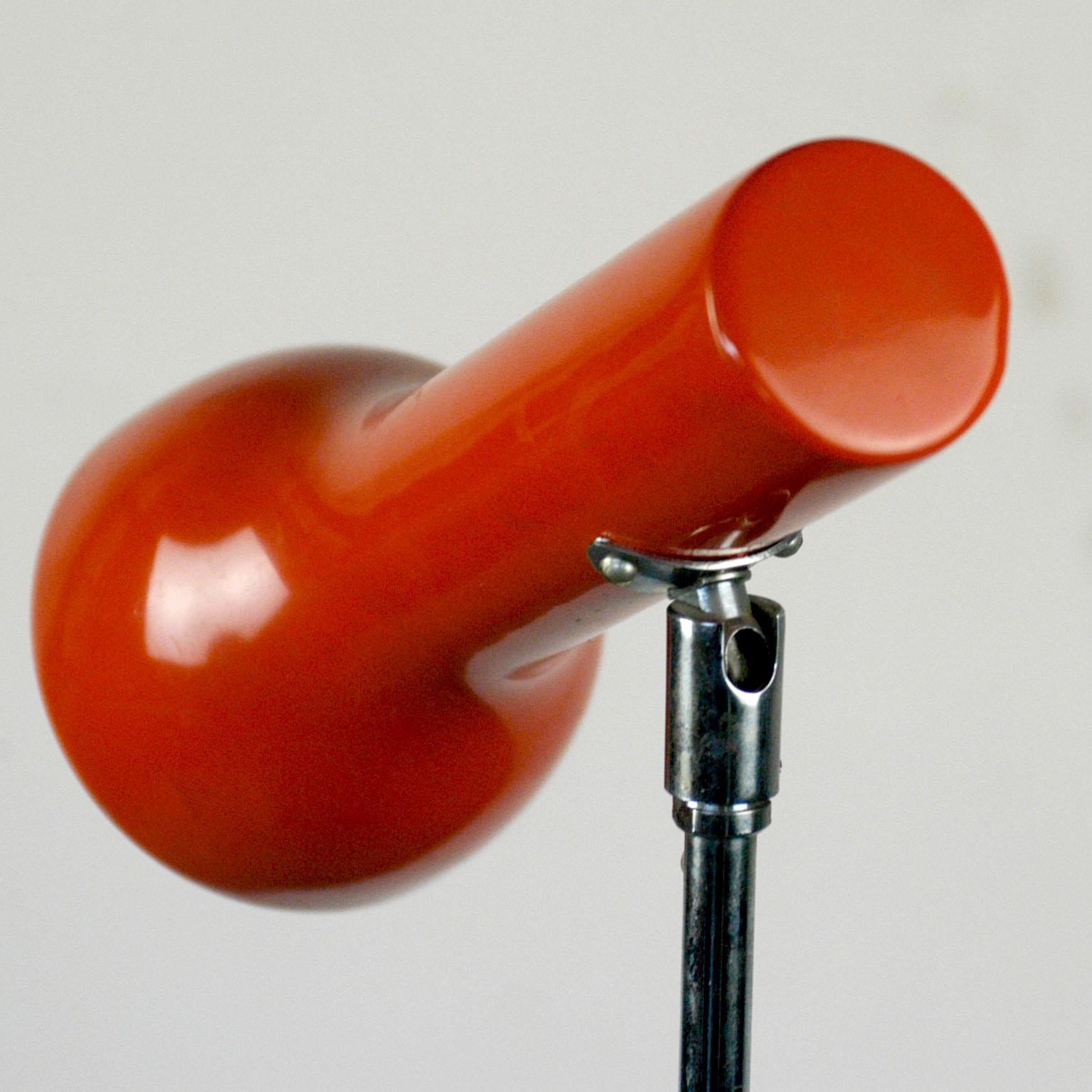 Orange 1960s Chrome Spot Stehleuchte von LAD Team für Swiss Lamps International (Metall)