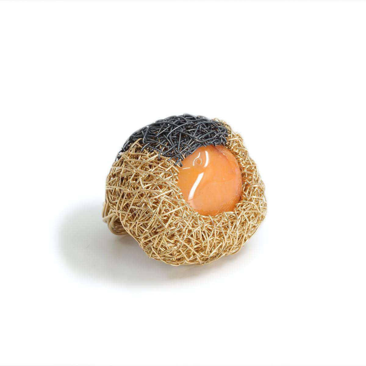Anello da cocktail in agata arancione, colorato e arzigogolato, unico nel suo genere in vendita 4