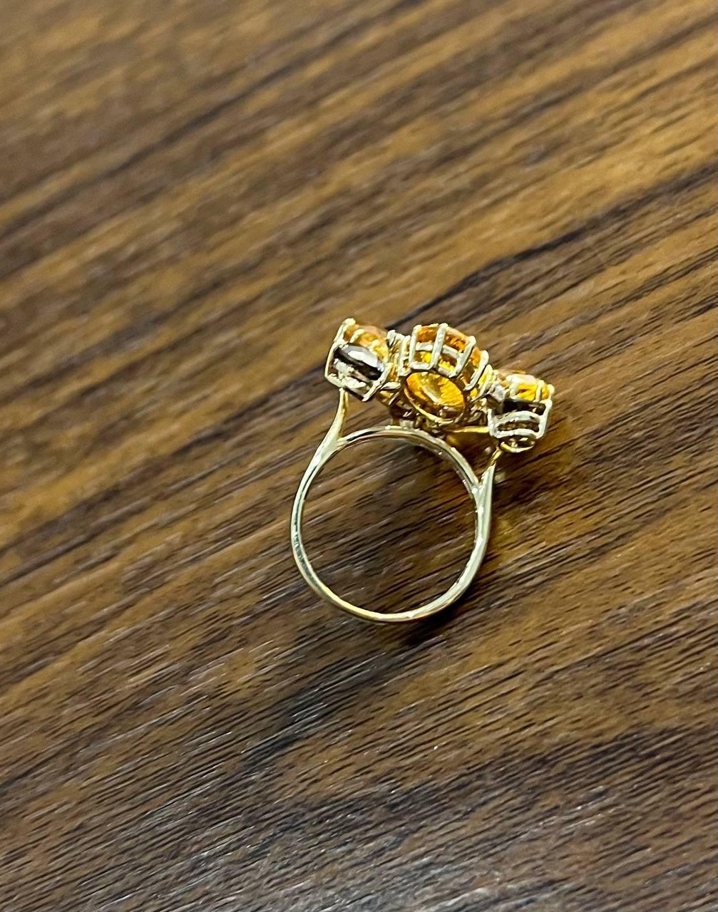 Orange Amber Citrines & Brown Smoky Quartz Yellow Gold Cluster Statement Ring For Sale 1