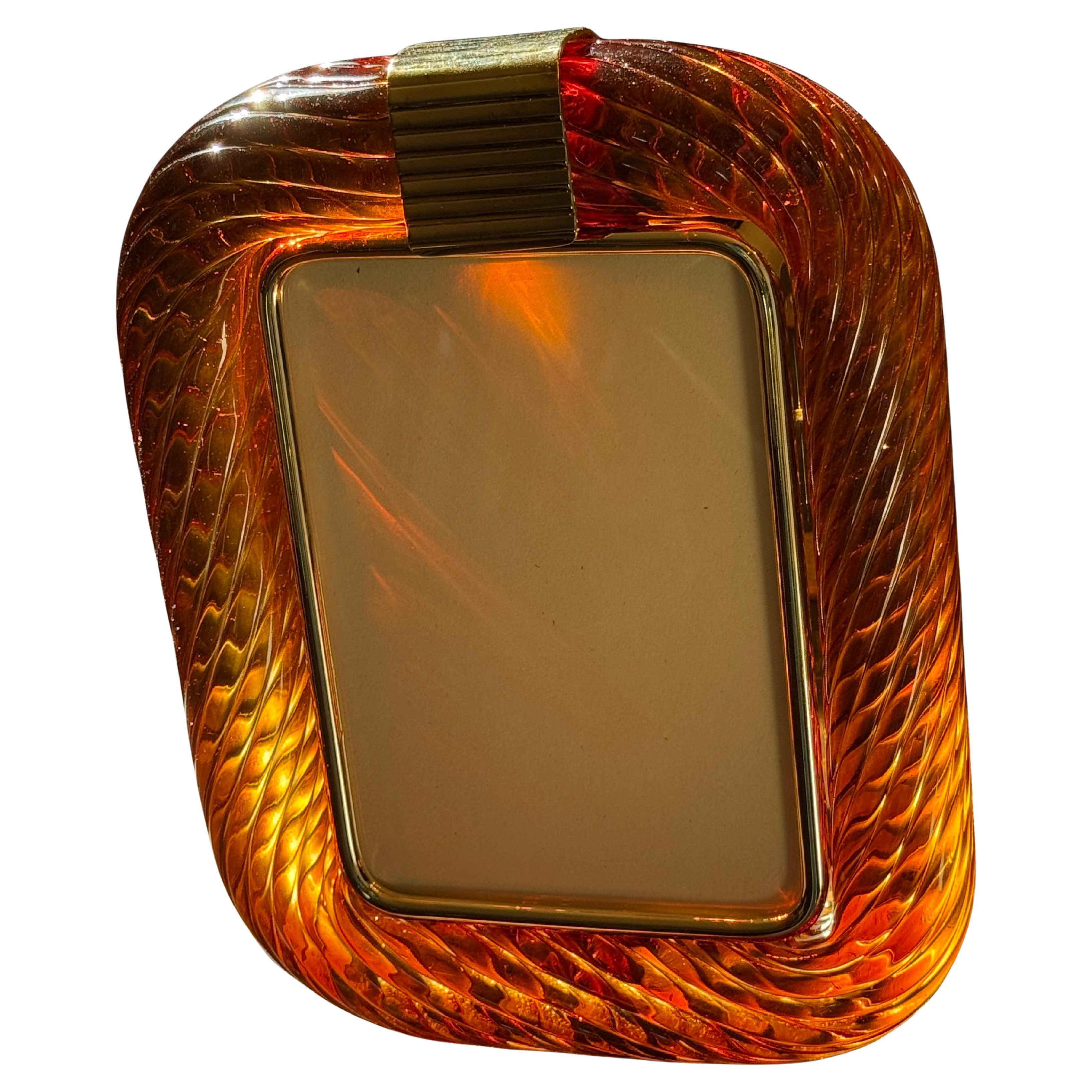 Marco de fotos naranja ámbar dorado trenzado de cristal de Murano y latón en venta 7