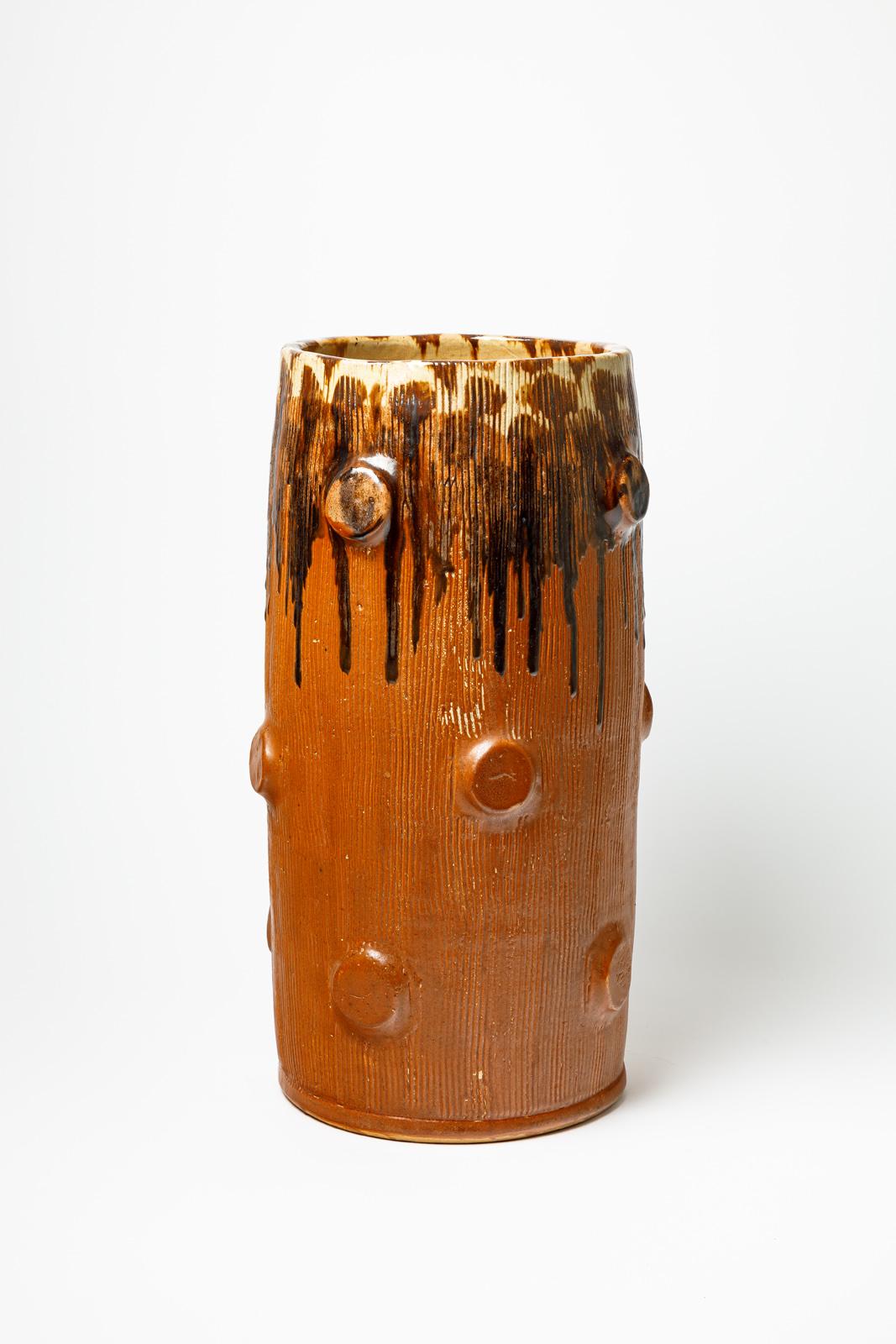 Art déco Vase en céramique émaillée orange et brune de Joseph Talbot, vers 1940-1950. en vente