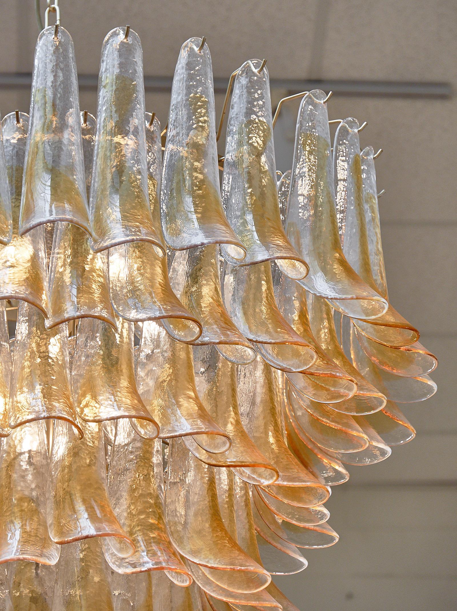 Orange and Clear Murano Glass “Selle” Chandelier In Excellent Condition For Sale In Austin, TX