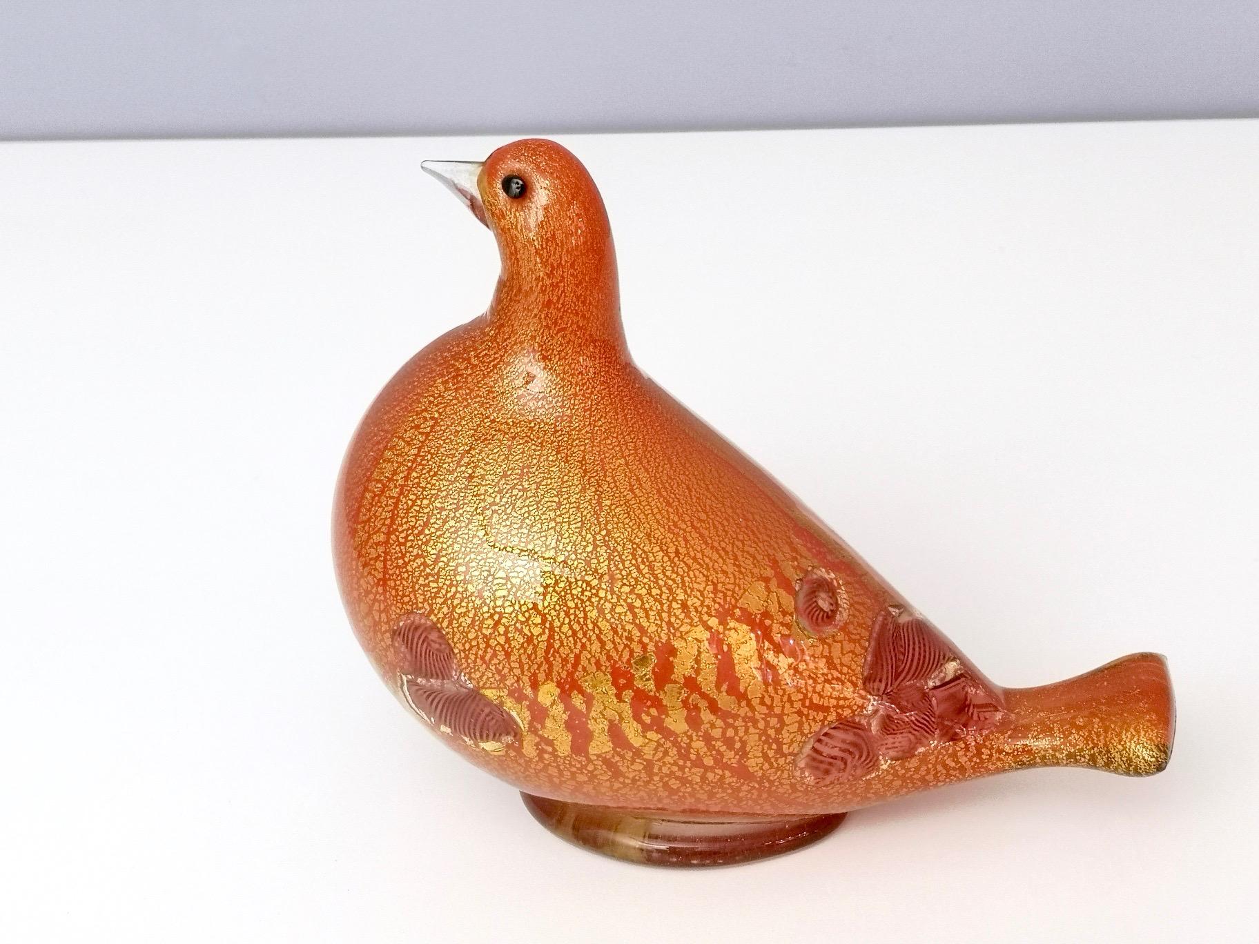 Mid-Century Modern Orange and Gold Blown Glass Dove by Giulio Radi for Avem, Italy