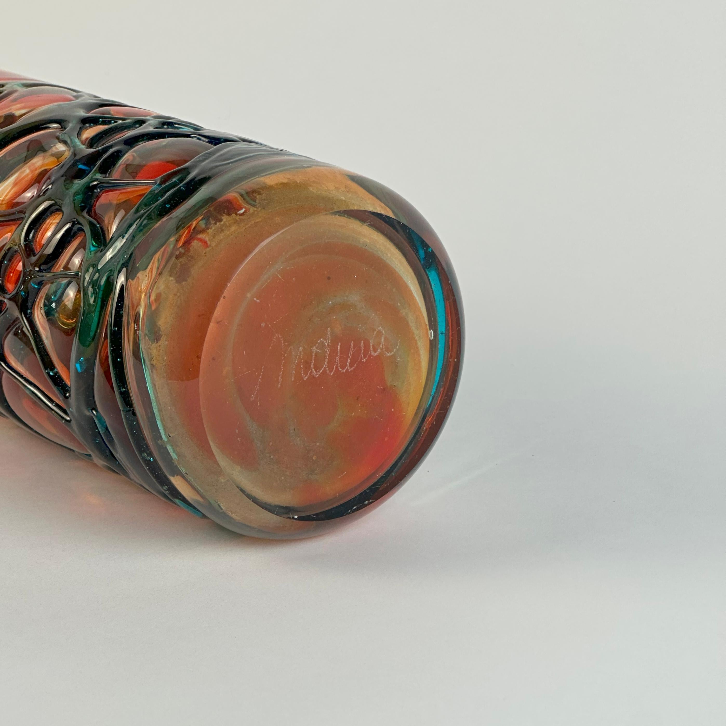 Maltais Vase en verre d'art orange et vert de Mdina vers 1980 en vente