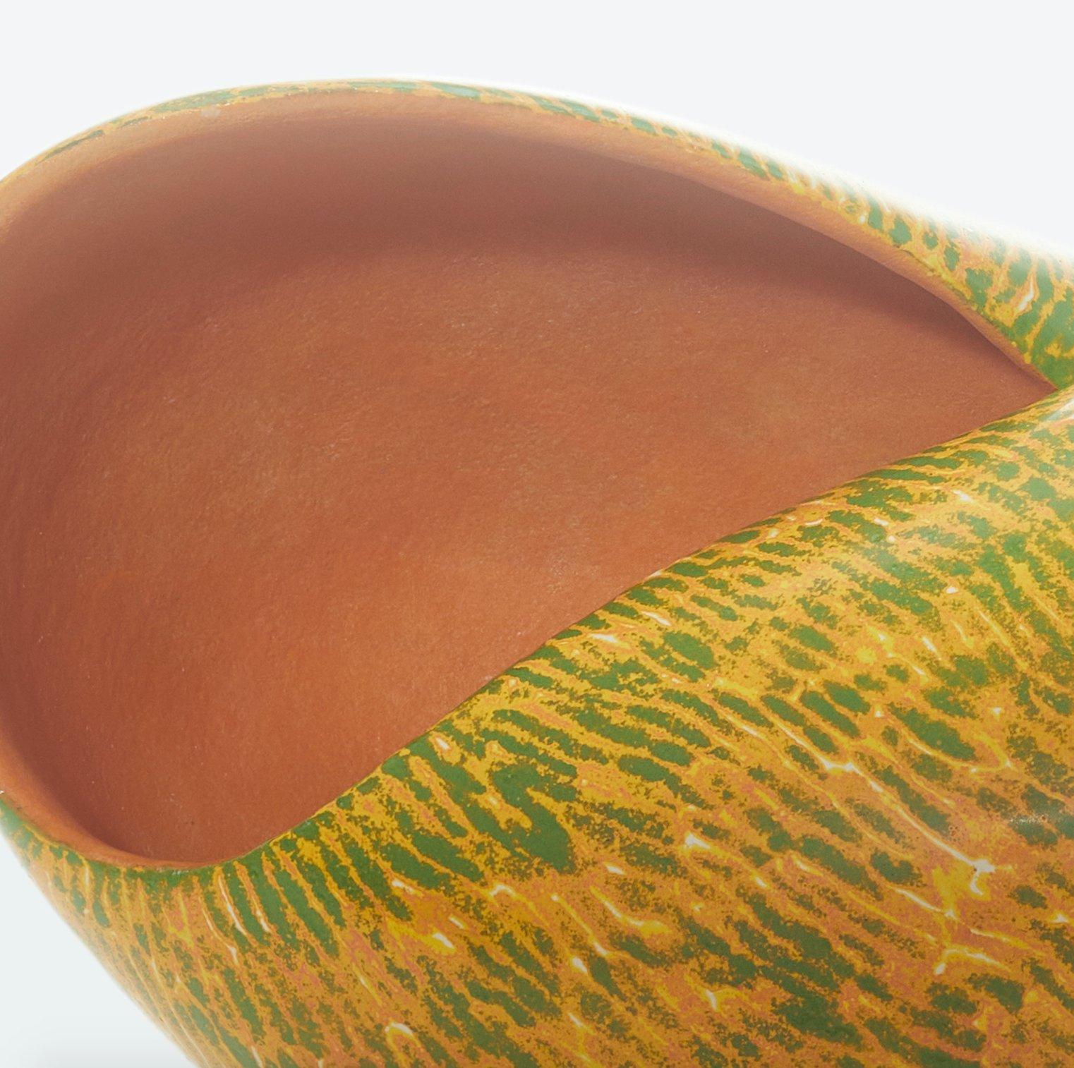  Orange and Green Ceramic Centerpiece, Sangwoo Kim In New Condition For Sale In New York, NY