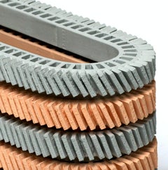 Zeitgenössisches Gefäß in Orange und Grau, Bae Sejin