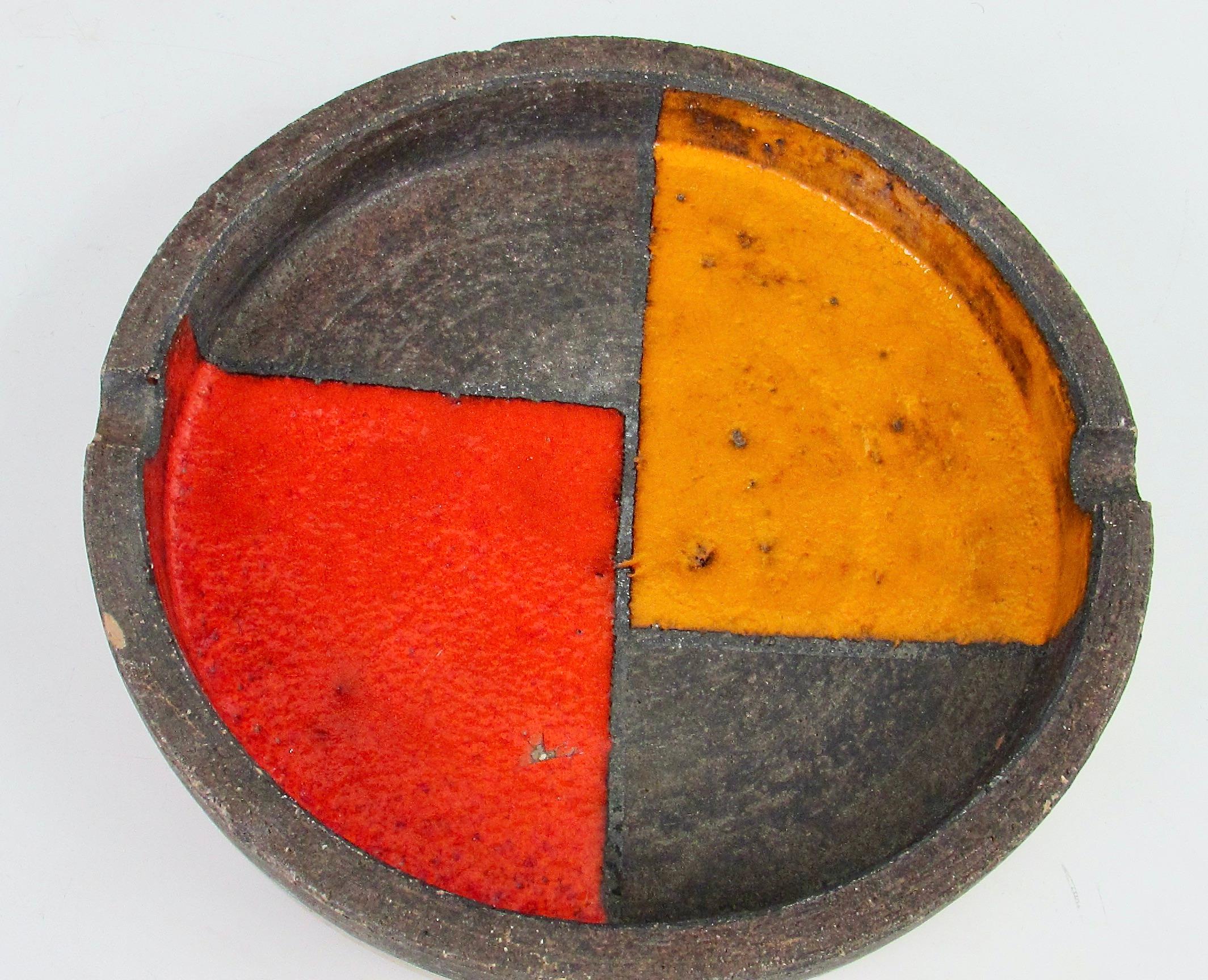 Orange and red round Italian pottery ashtray with chip For Sale 1