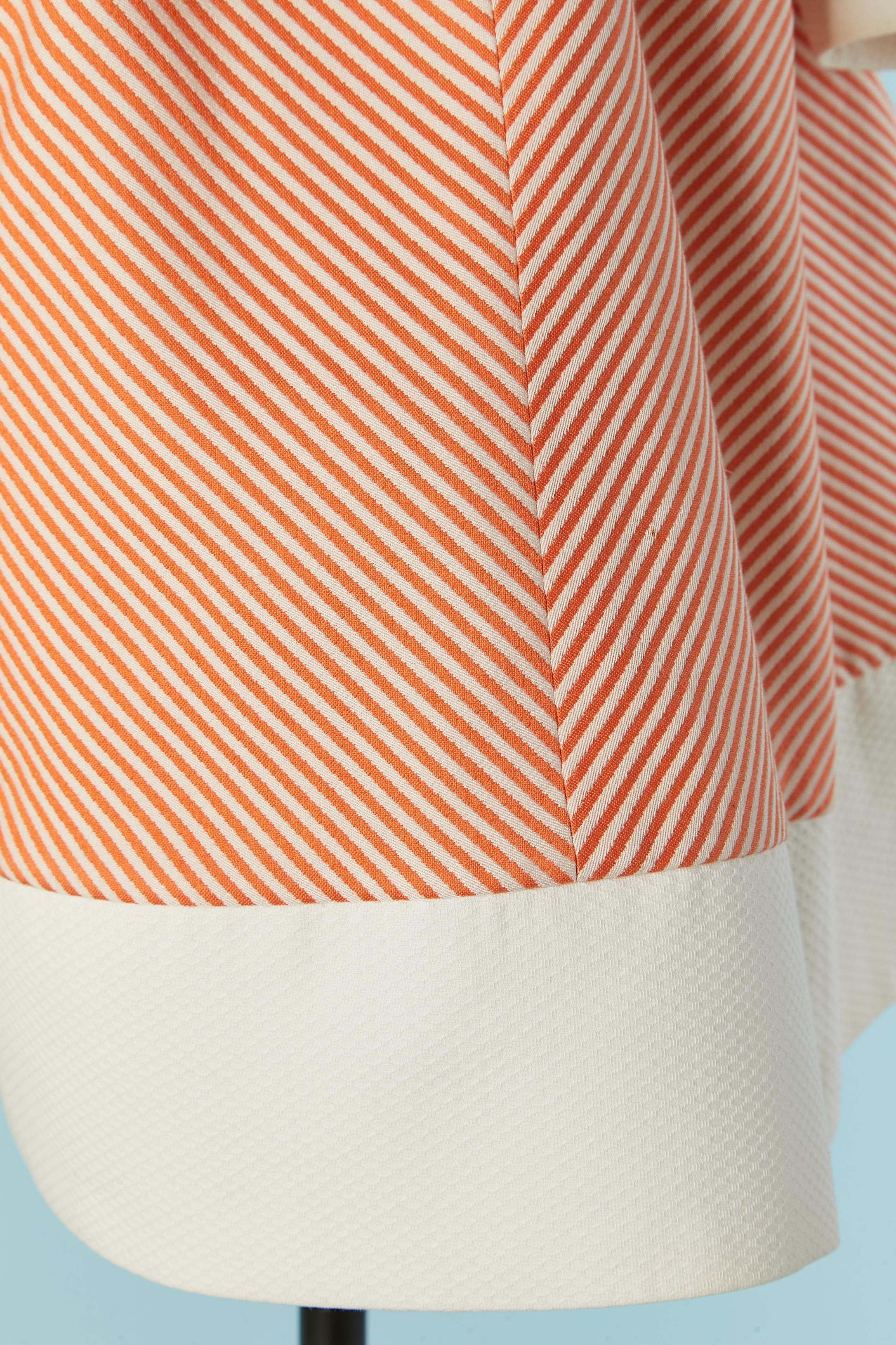 Orange and white striped skirt-suit mixed with white cotton Piqué Jacques Fath In Excellent Condition For Sale In Saint-Ouen-Sur-Seine, FR