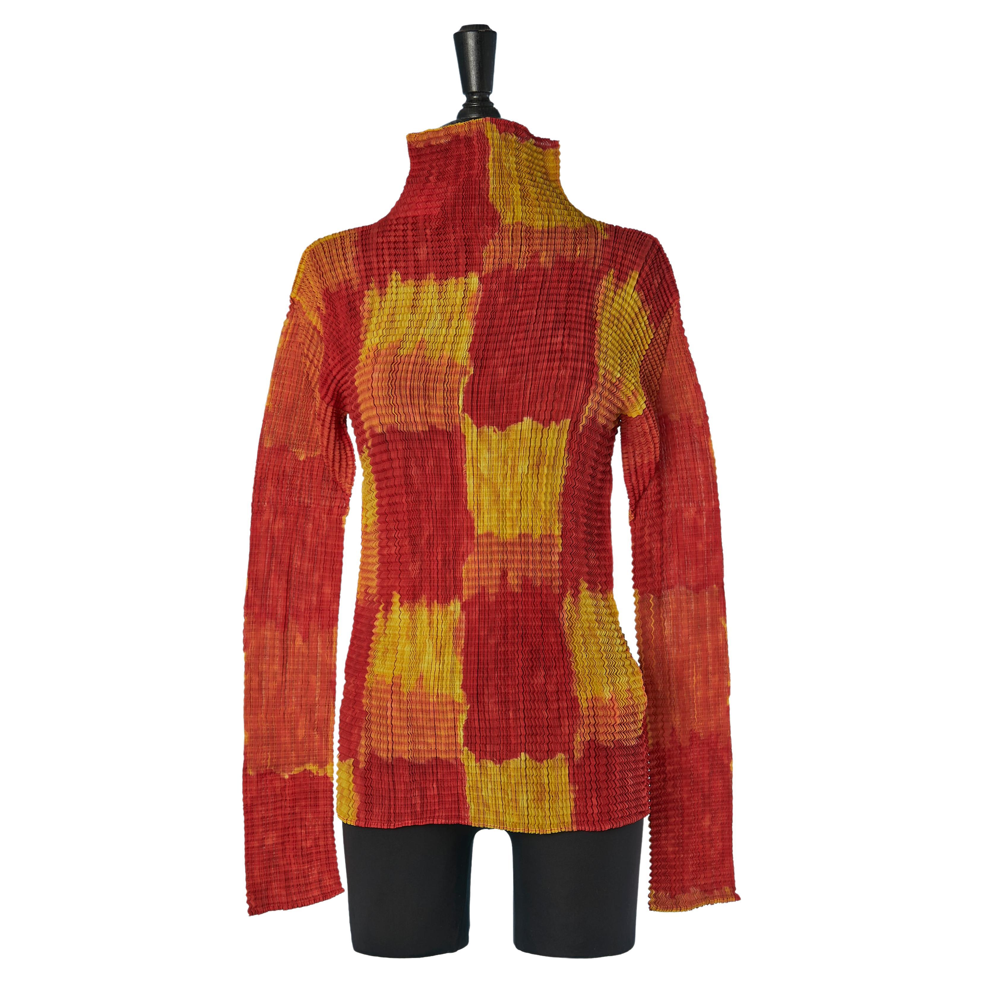 Orange and yellow pleated taÏ&daÏ long sleeve top Issey Miyake For Sale