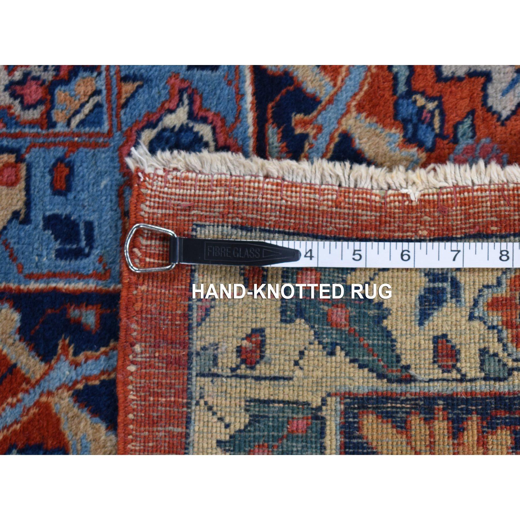 Tapis persan ancien orange Tabriz Open Some Wear, noué à la main, en pure laine en vente 4