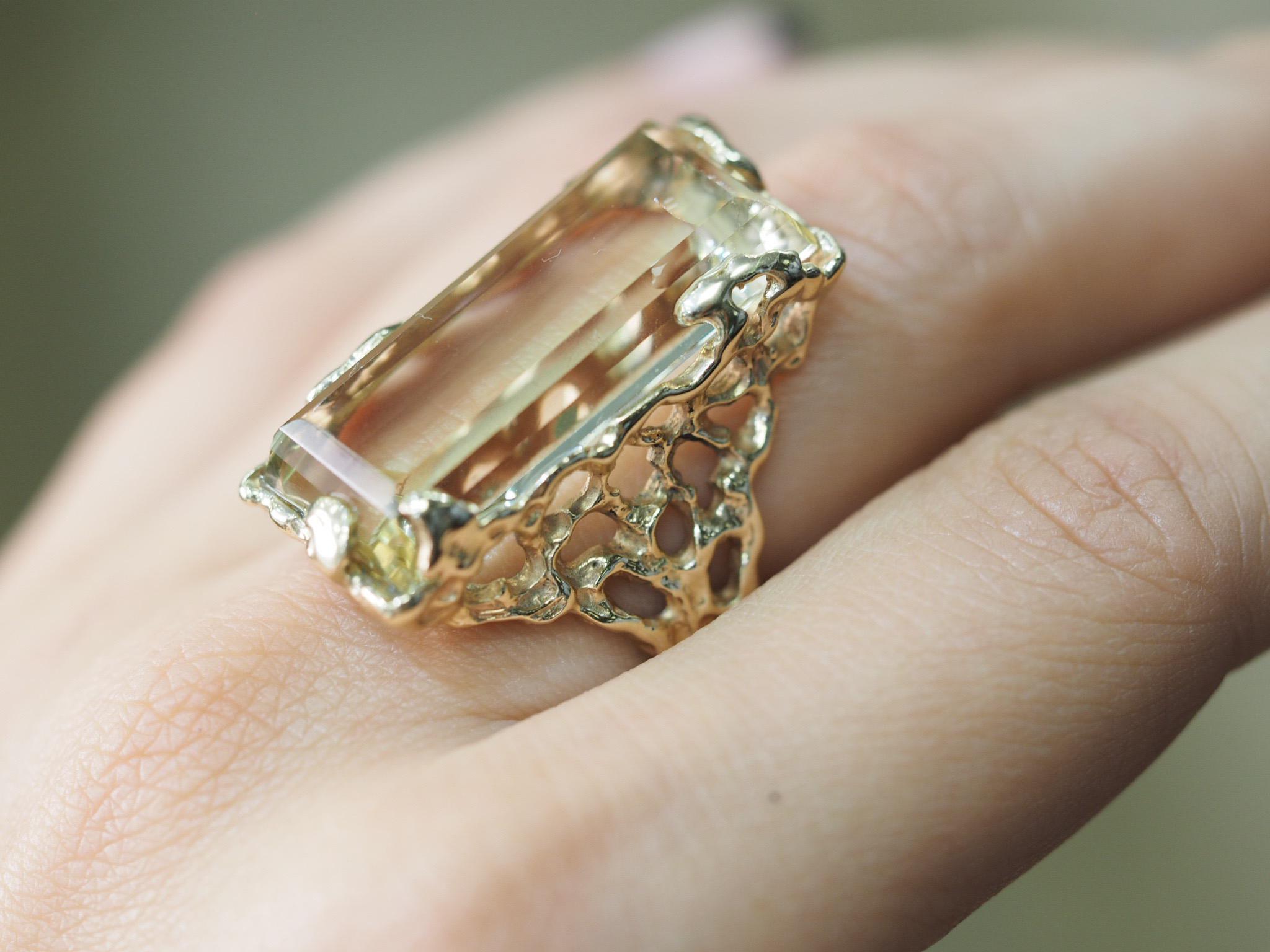 Orange Blossom Retro Nugget Lemon Quartz Ring, circa 1970s 4