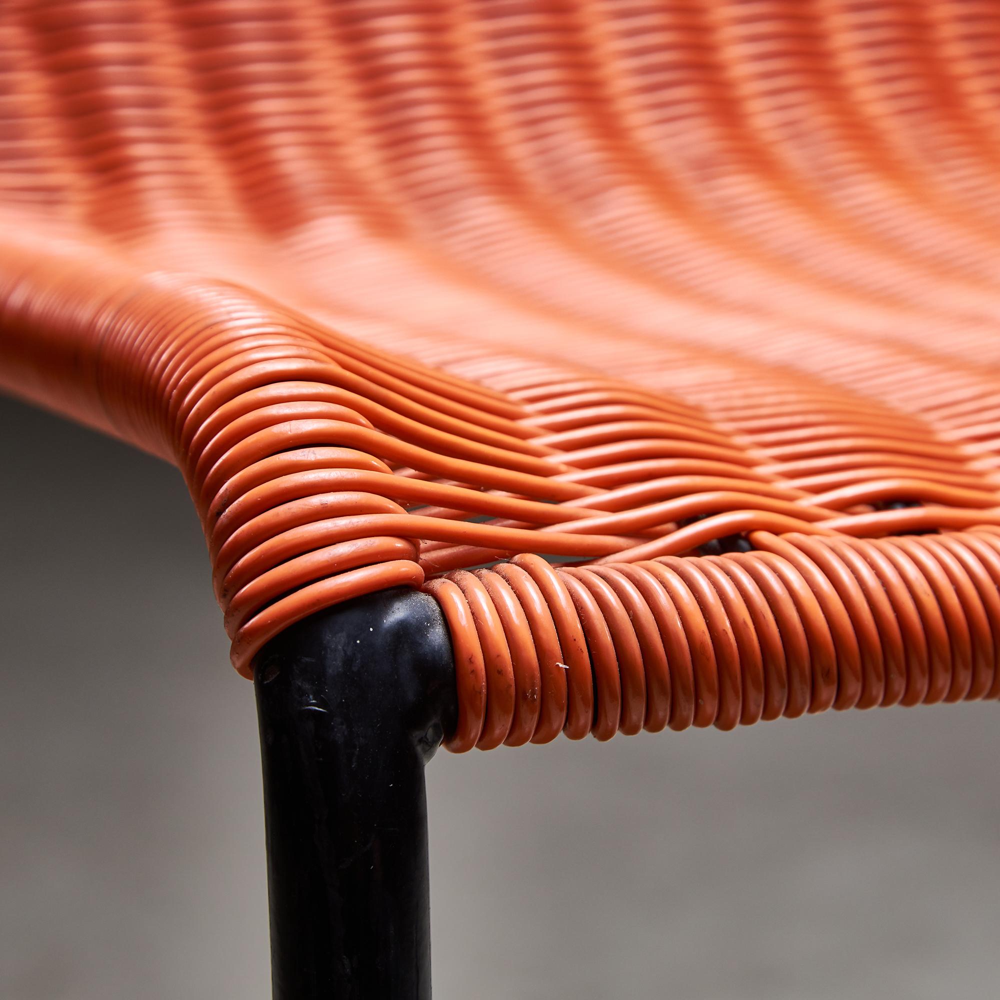 Silla de exterior de cable trenzado naranja, años 60 en venta 6
