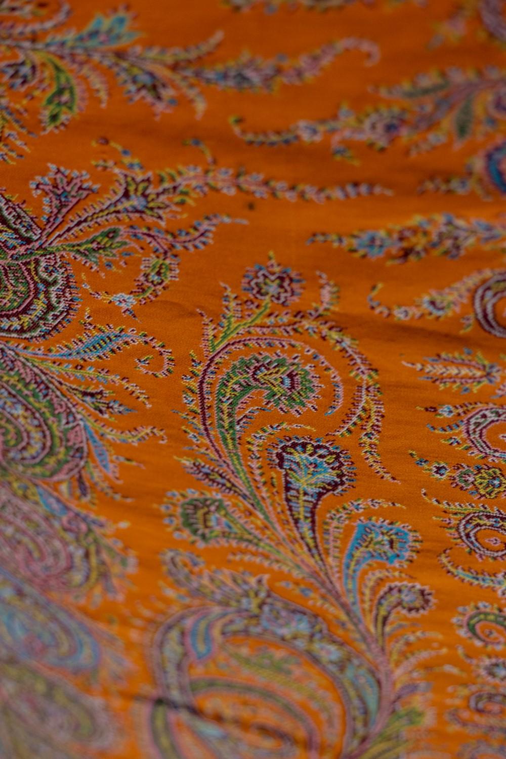 Orange Cashmere Woollen Paisley Stole Shawl - France Circa 1850 For Sale 5