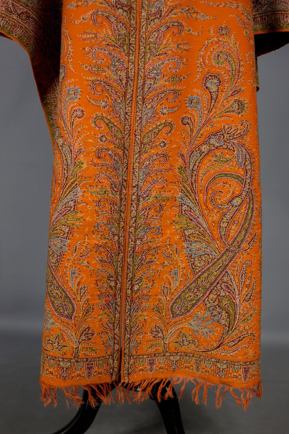 Orange Cashmere Woollen Paisley Stole Shawl - France Circa 1850 For Sale 1