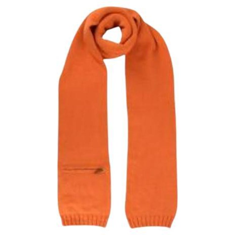 Hermès - Écharpe de poche zippée en cachemire orange En vente sur 1stDibs