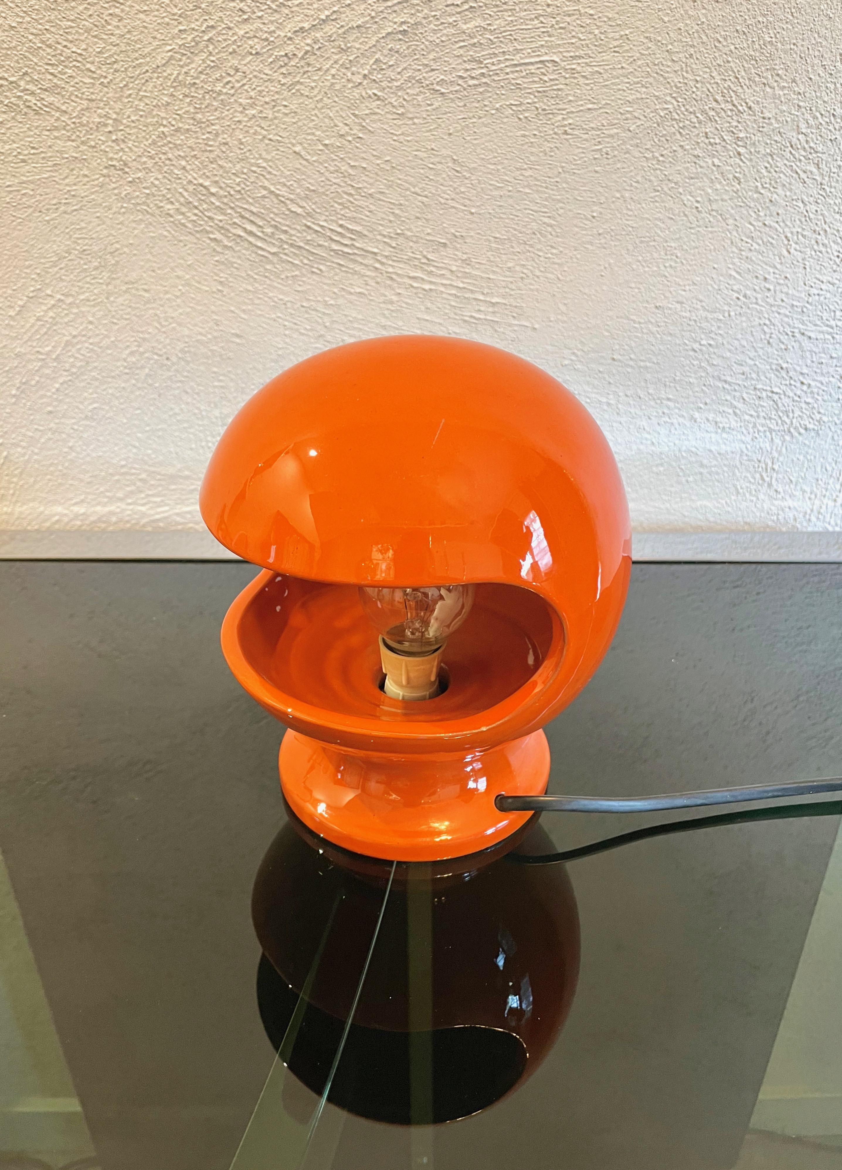 Italian Space Age Orange Ceramic Table Lamp by Enzo Bioli for Il Picchio, Italy 1960s For Sale
