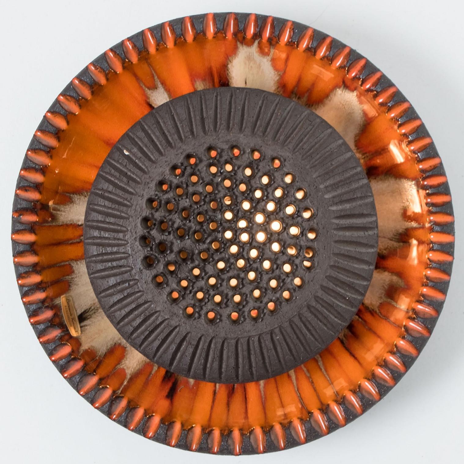 Orange Ceramic Wall Light Flush Mount, Denmark, 1970 Cerámico en venta