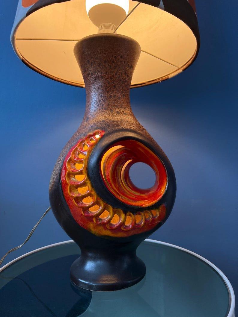 Ère spatiale Lampadaire d'Allemagne de l'Ouest en céramique orange avec abat-jour pointillé, 1970 en vente
