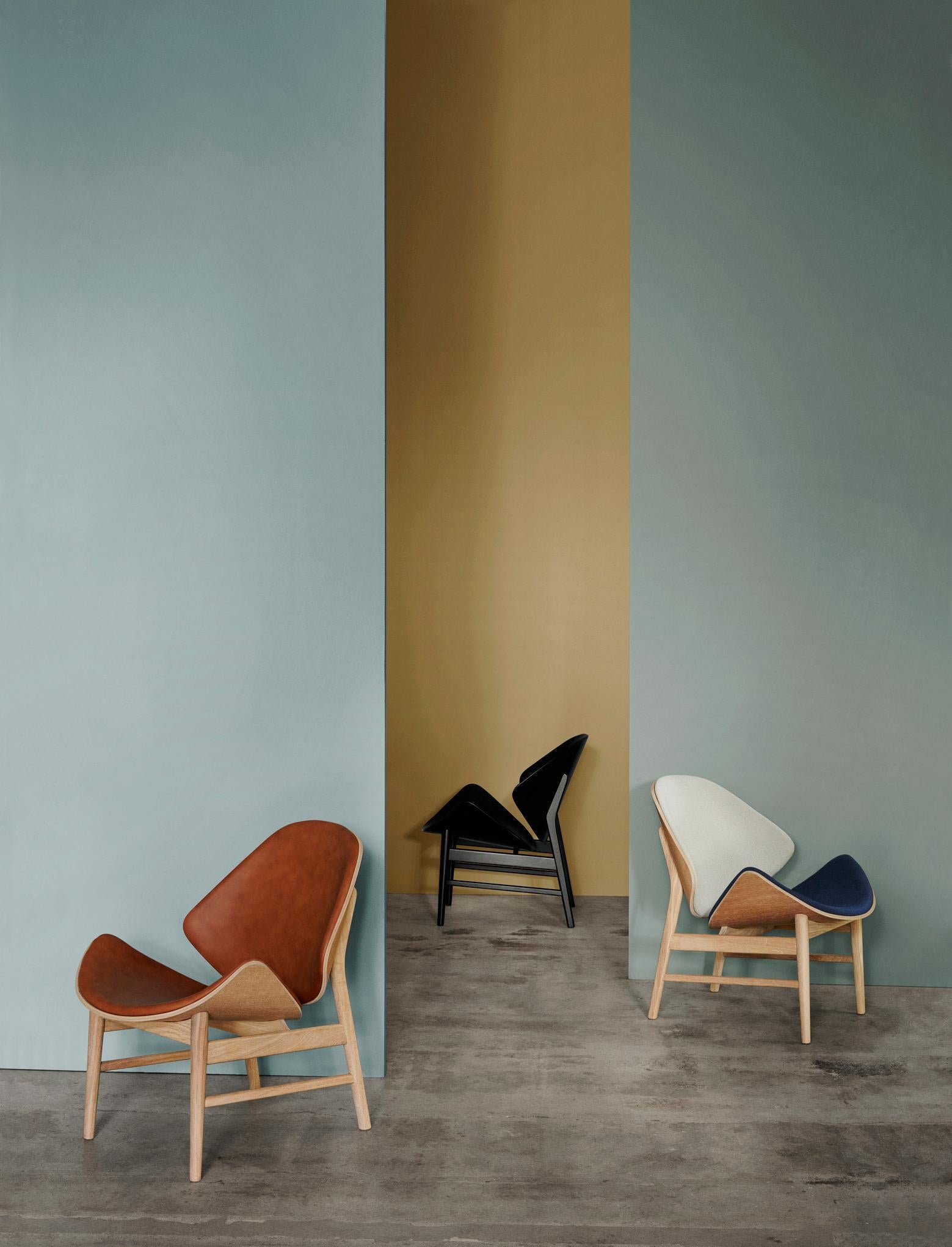 XXIe siècle et contemporain Chaise orange en mosaïque de chêne fumé, brun pêche, camel, par Warm Nordic en vente