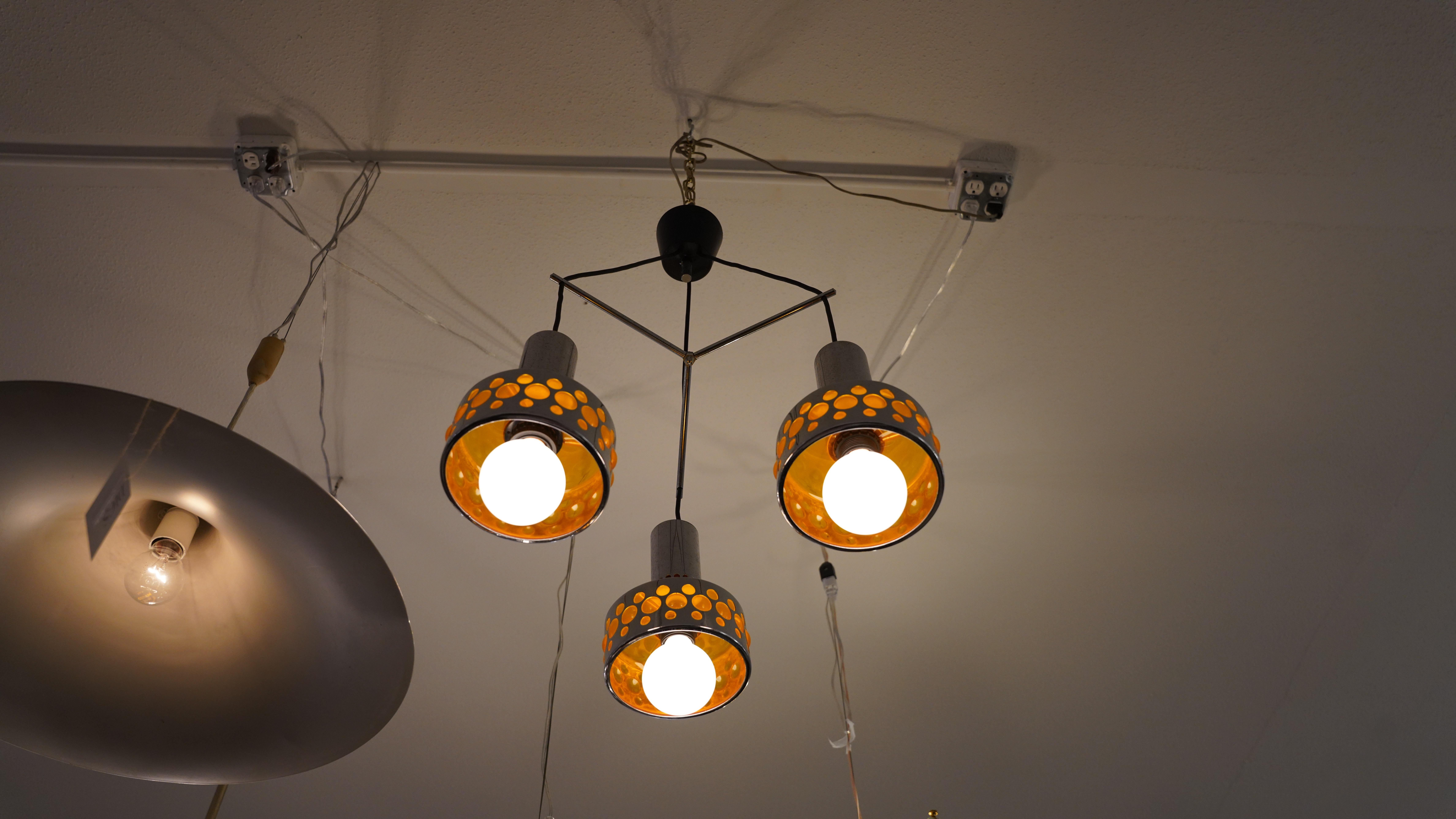 Araña Cromada Naranja Moderno de mediados de siglo en venta