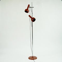 Lampada da terra arancione cromata A Space Age Spot di Swiss Lamps International