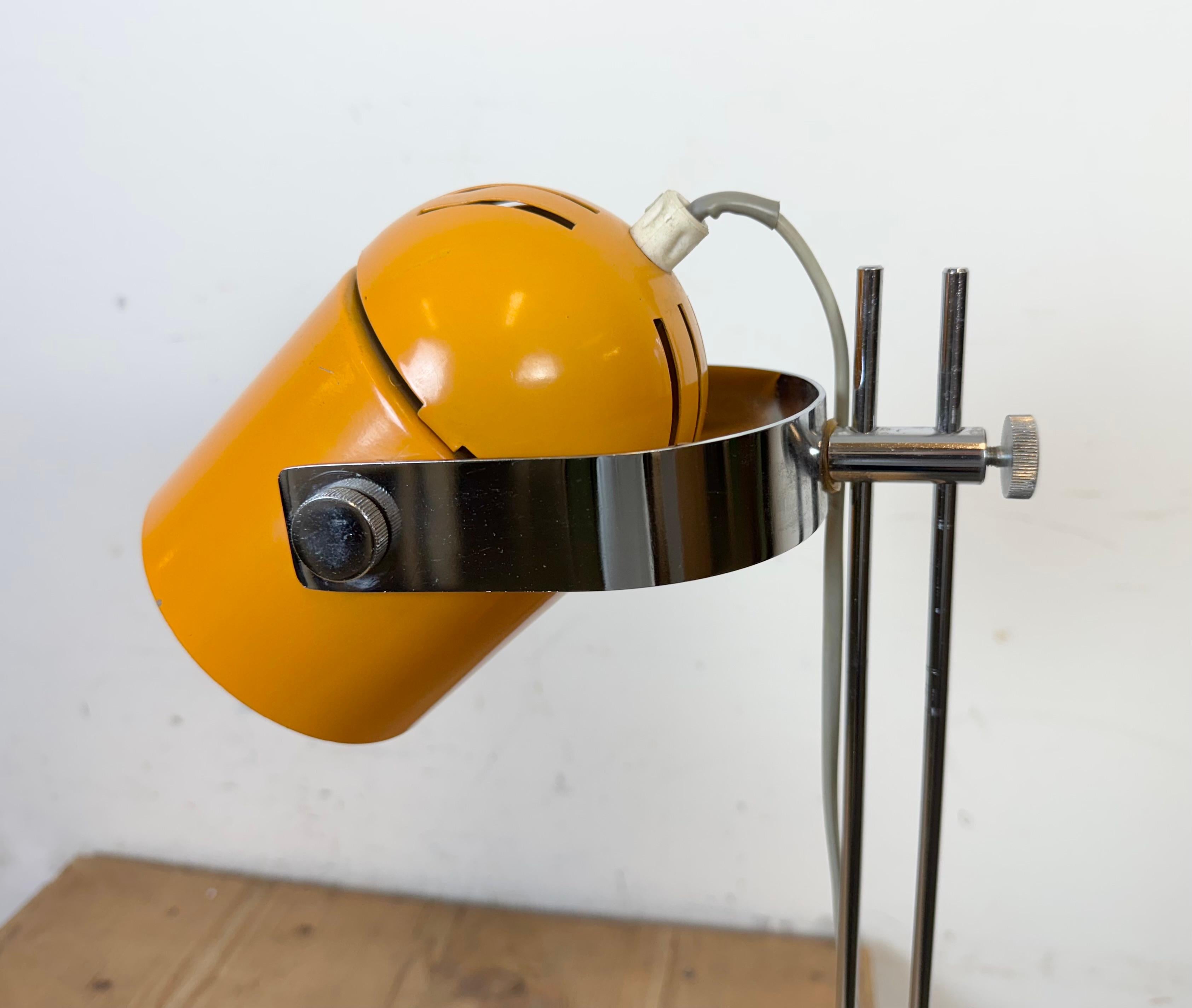 Cromo Lampada da tavolo Combi Lux arancione di Stanislav Indra per Lidokov, anni '70 in vendita
