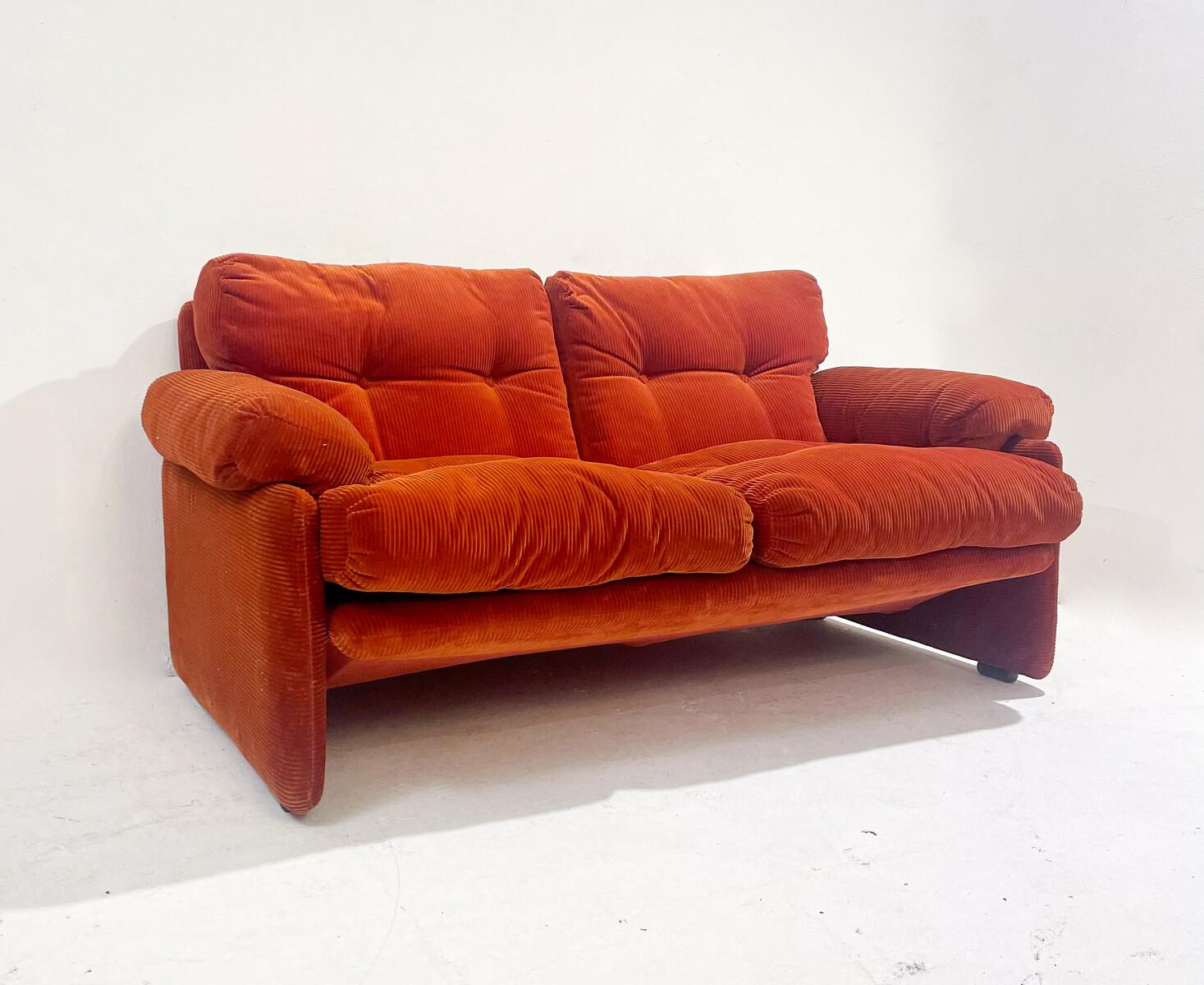 Coronado Two-Seat Sofa by Tobia Scarpa for C&B Italia, Italy
1960s.Original fabric 