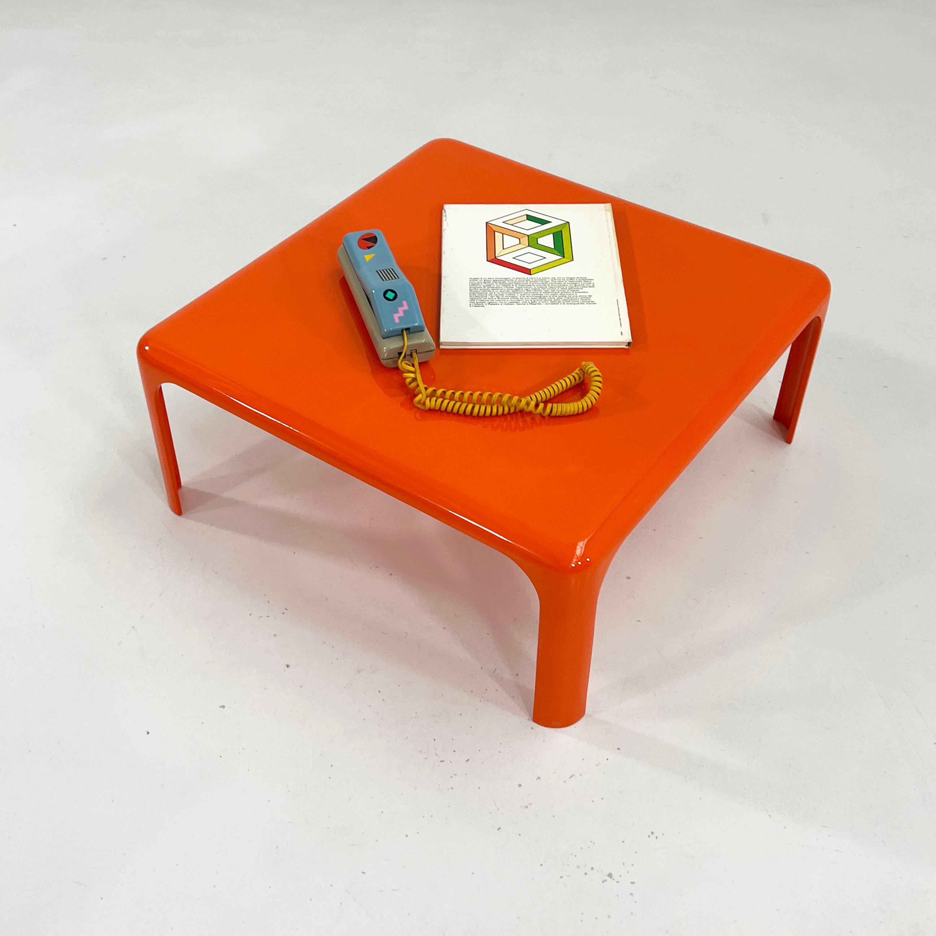 Italian Orange Demetrio 70 Coffee Table by Vico Magistretti for Artemide, 1960s
