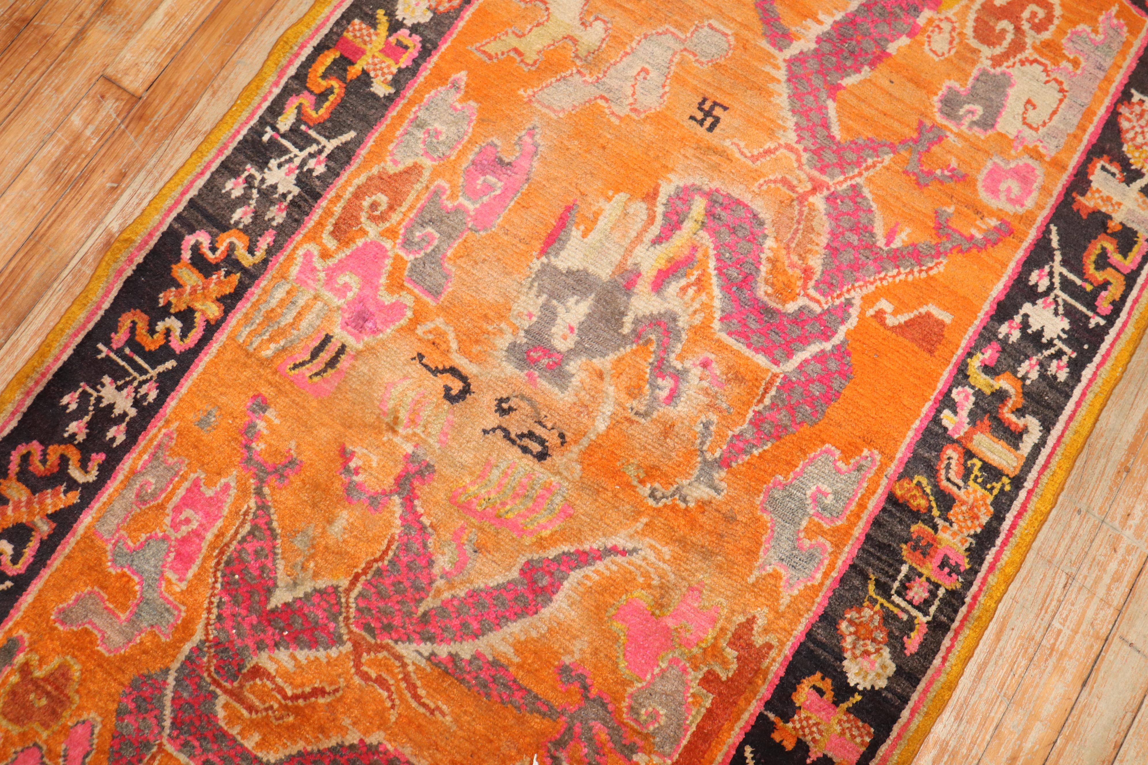 Tibetischer Vintage-Teppich mit Drachenmuster (Handgeknüpft) im Angebot