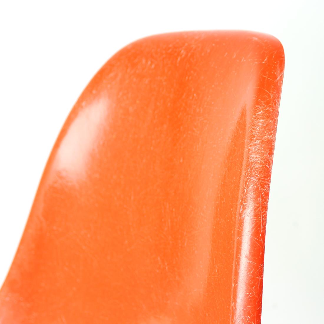 Orange Eiffel Shell Chair By Charles And Ray Eames For Herman Miller, 1960s For Sale 6