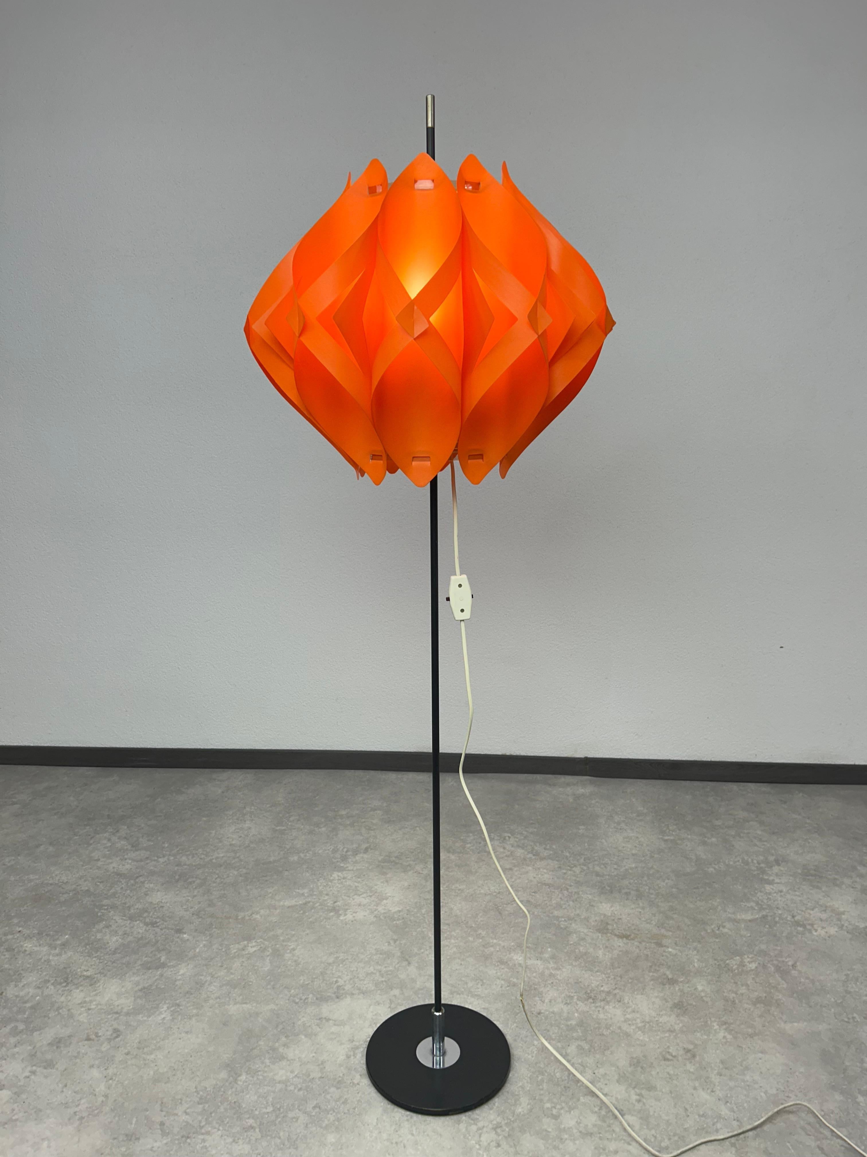 Orange floor lamp by Milanda Havlova - Vest Leuchten in excellent original condiiton.
