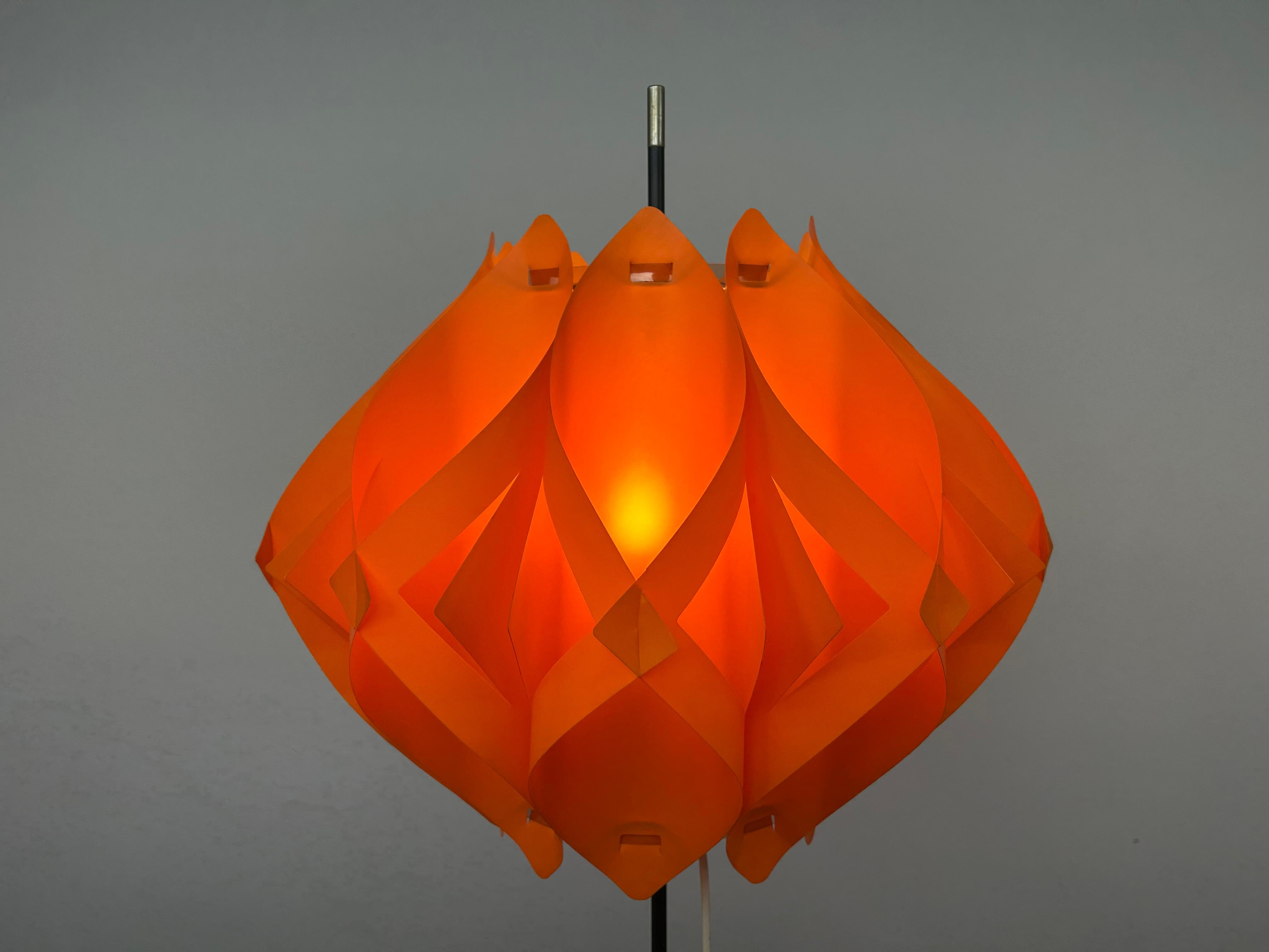 German Orange floor lamp by Milanda Havlova - Vest Leuchten For Sale