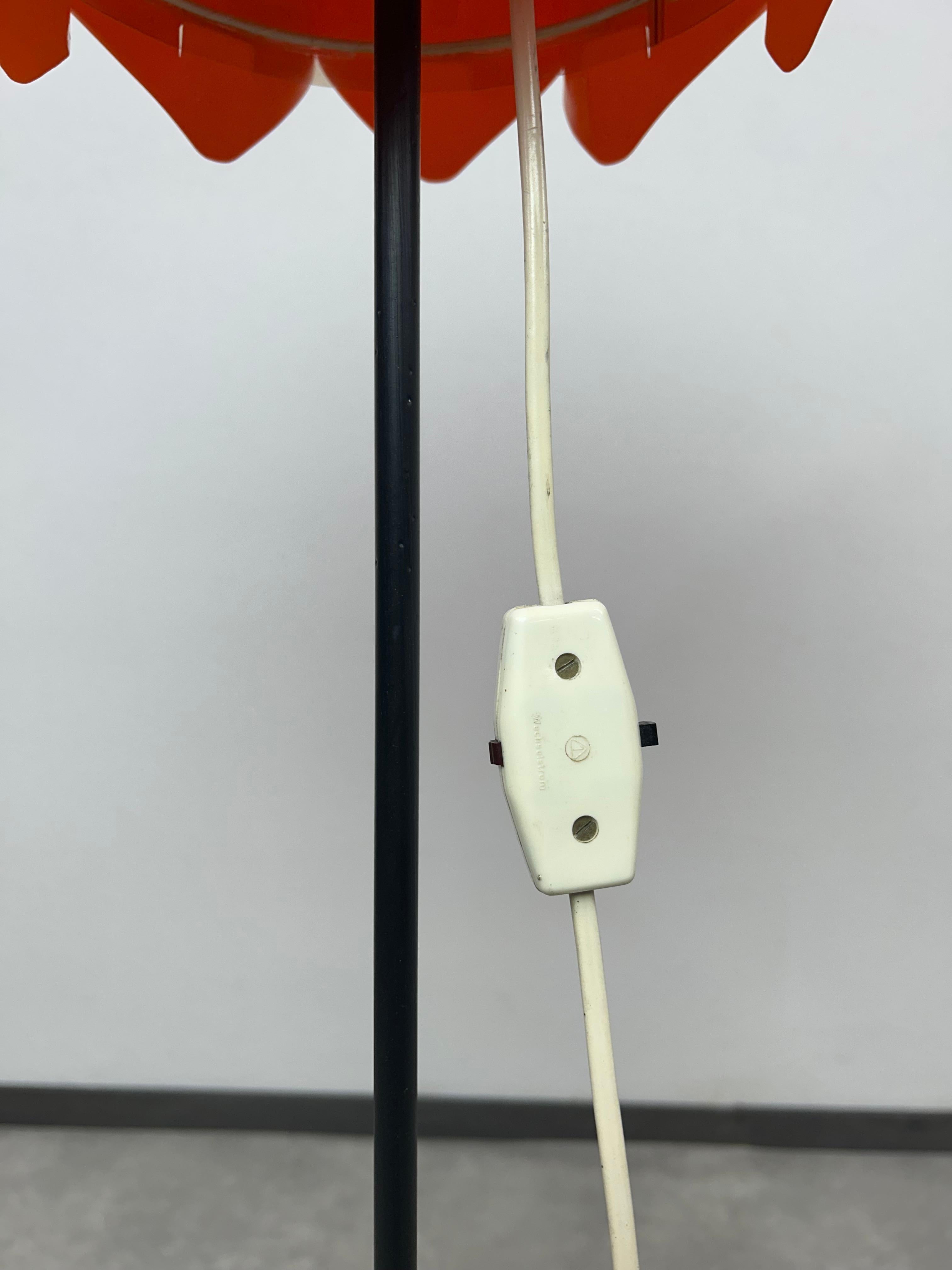 Early 18th Century Orange floor lamp by Milanda Havlova - Vest Leuchten For Sale