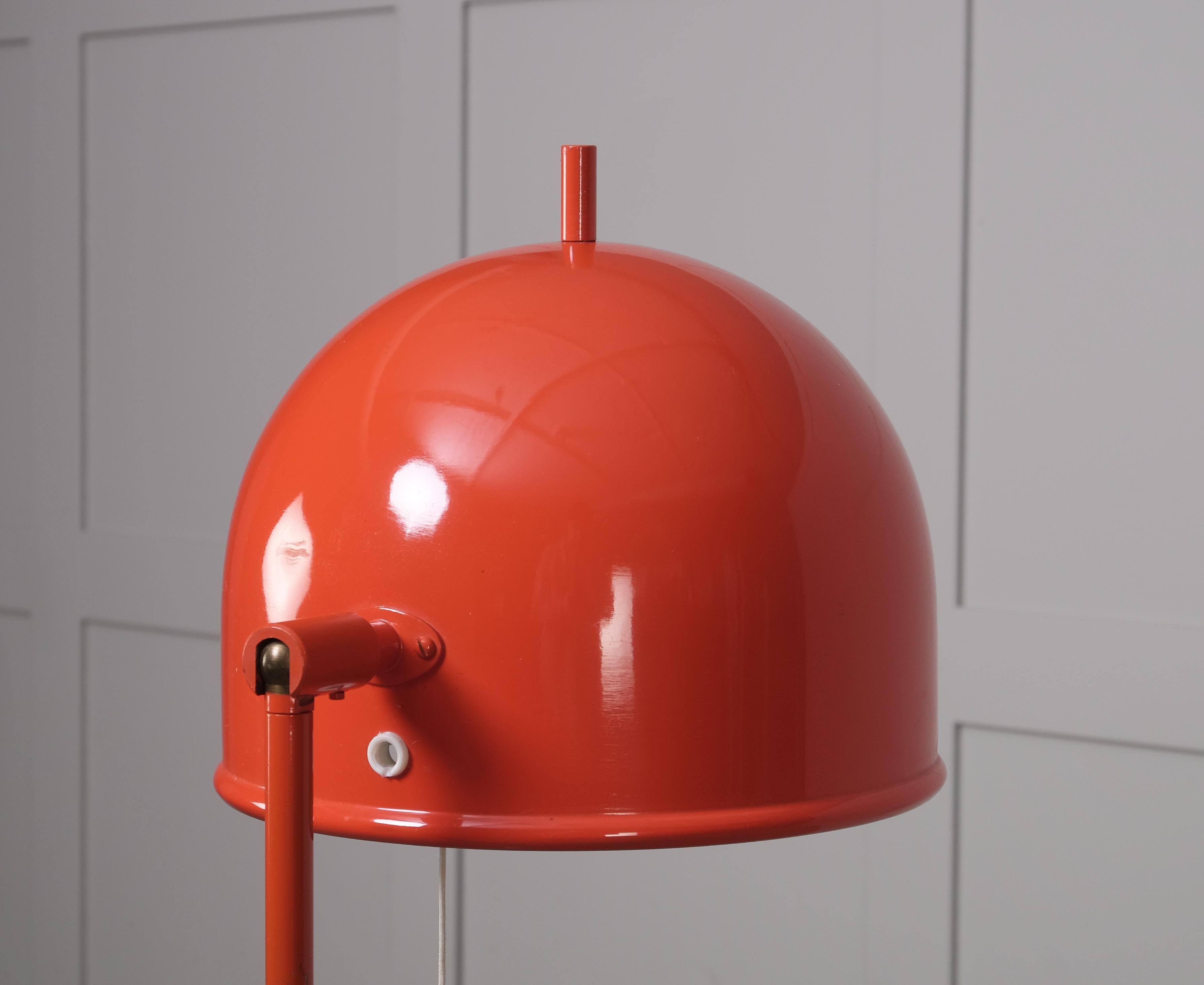 Orange Floor Lamp G-075 by Bergboms, 1970s In Good Condition For Sale In Stockholm, SE